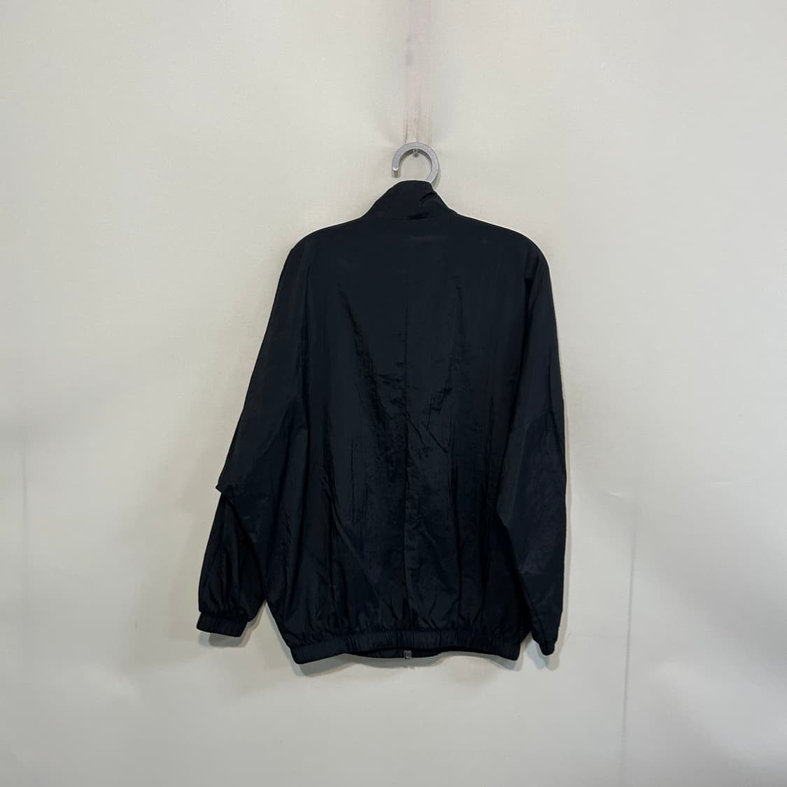 나이키 빅스우스 나일론 바람막이 S 여성 상태최상 블랙  상품이미지3