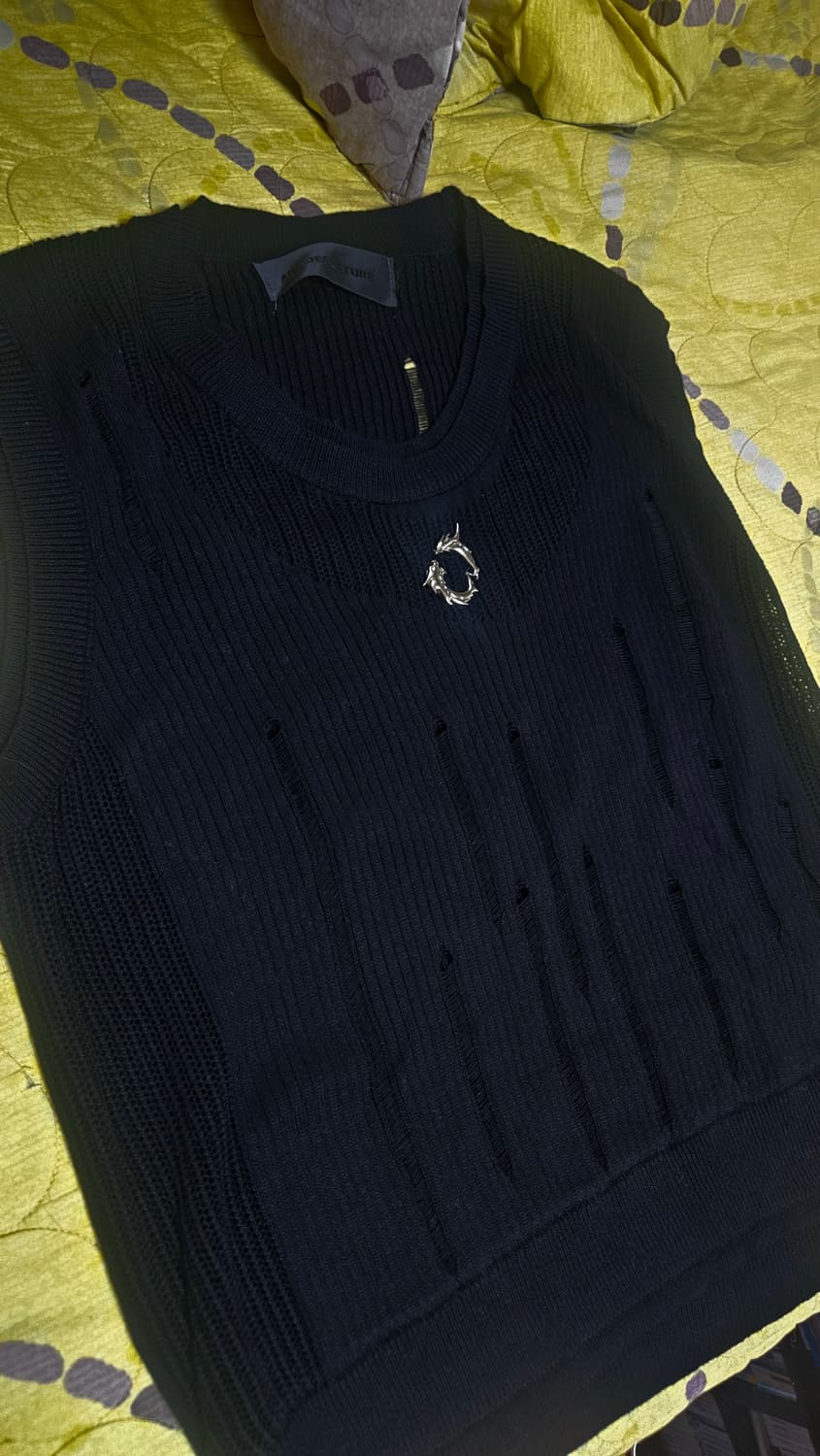 ARGUE CULTURE 찢어진 그물 탑 나시 사이즈M 미착용 상품이미지1