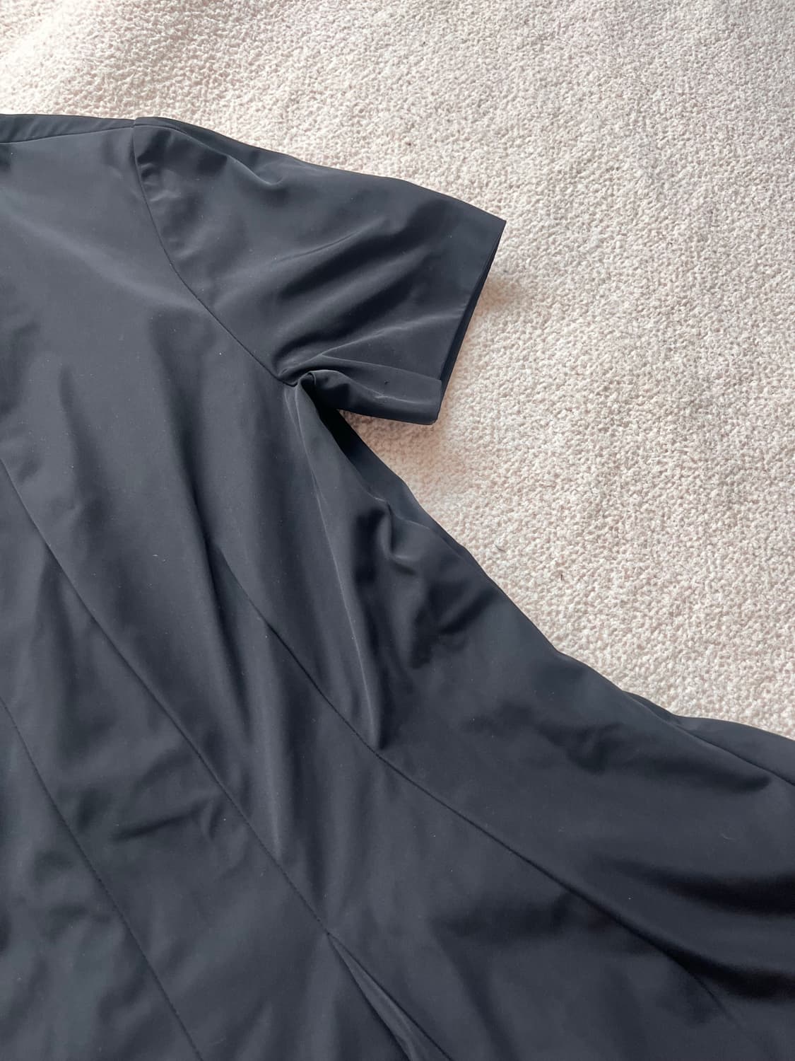 모조에스핀 블랙원피스 상품이미지3