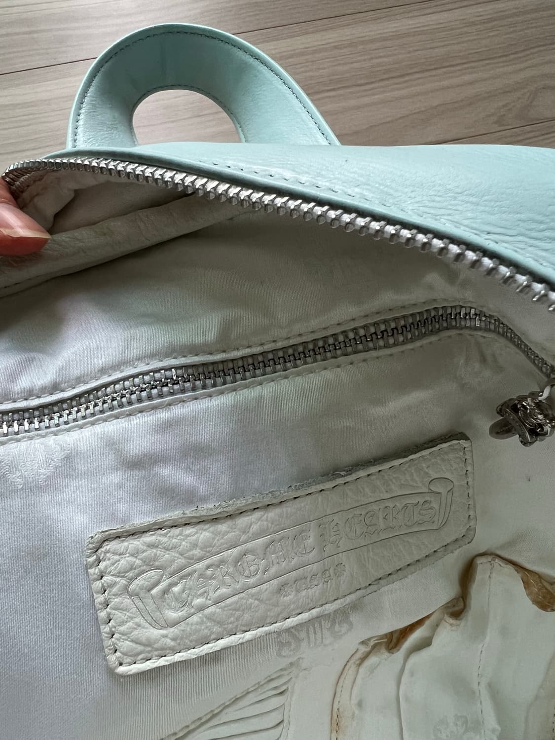 정품 크롬하츠 크로스패치 백팩  상품이미지10