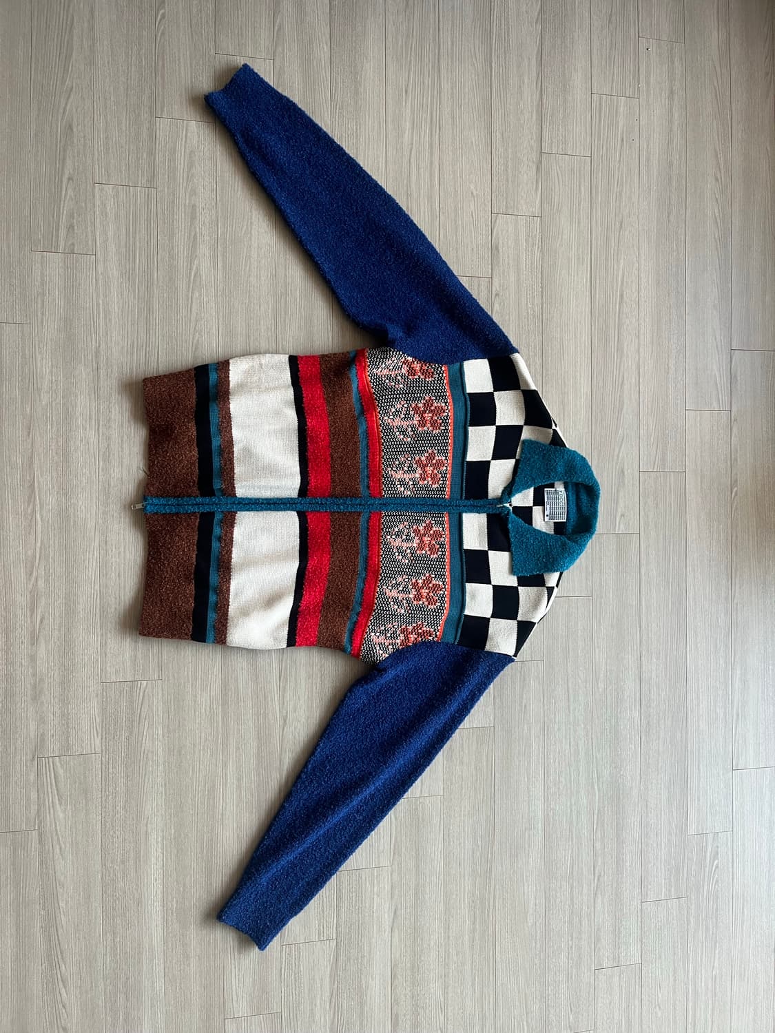 유쓰배쓰 체커보드 카라 집업 가디건 L 상품이미지2