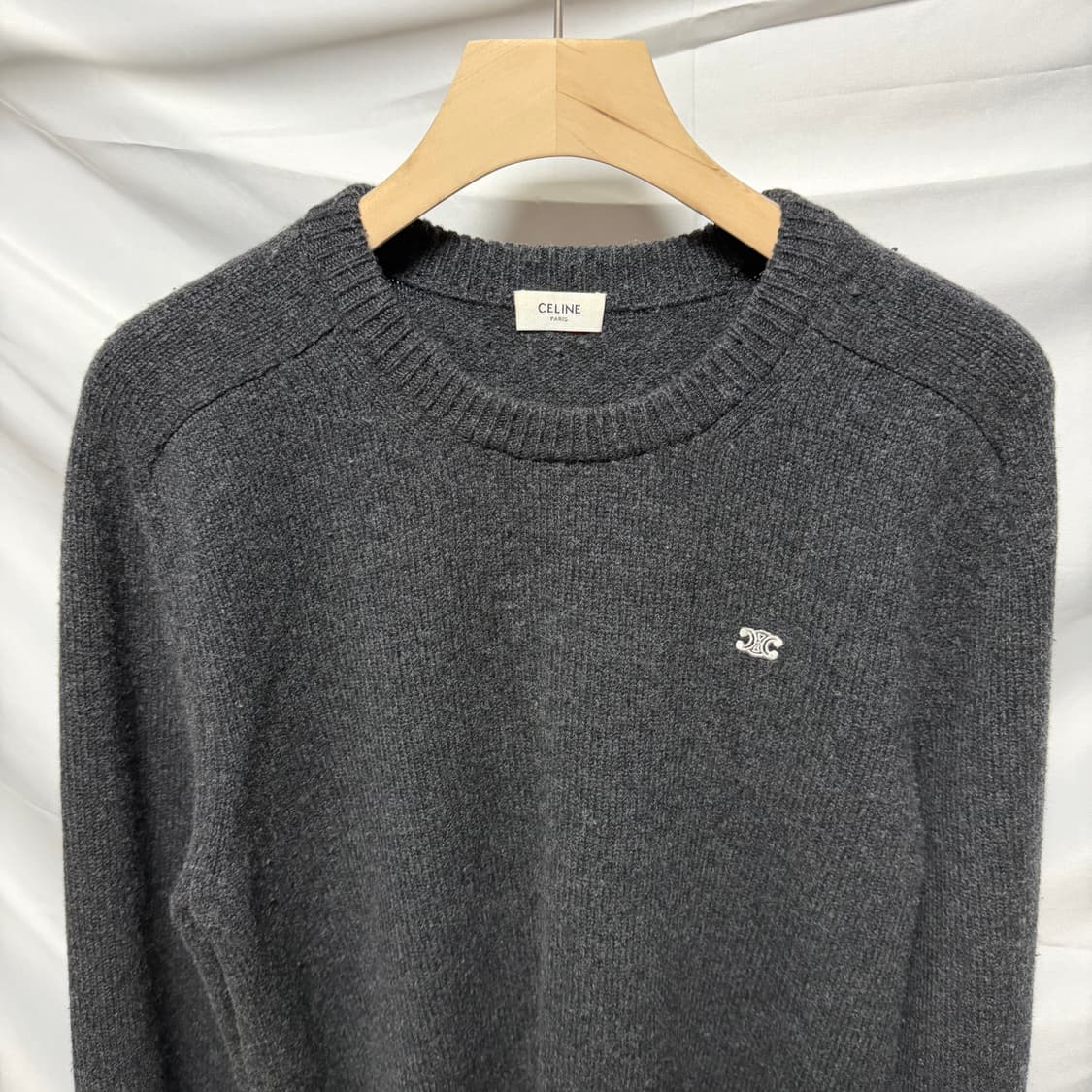 [S+급/L] 셀린느 트리옹프 울 캐시미어 니트 그레이 상품이미지2