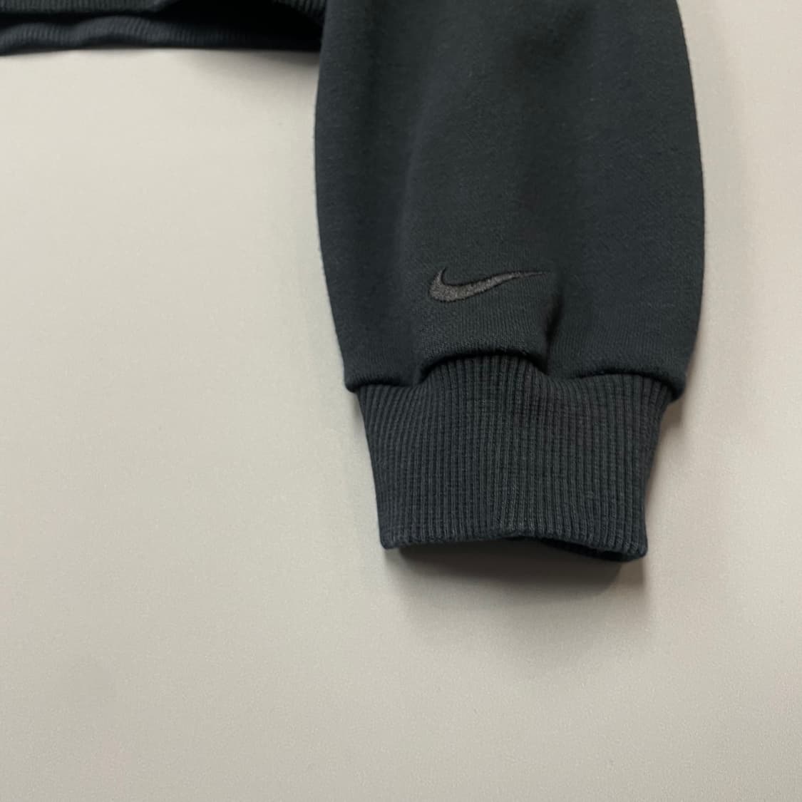 나이키 크롭 후드티 블랙 여성 S [041504] 상품이미지4