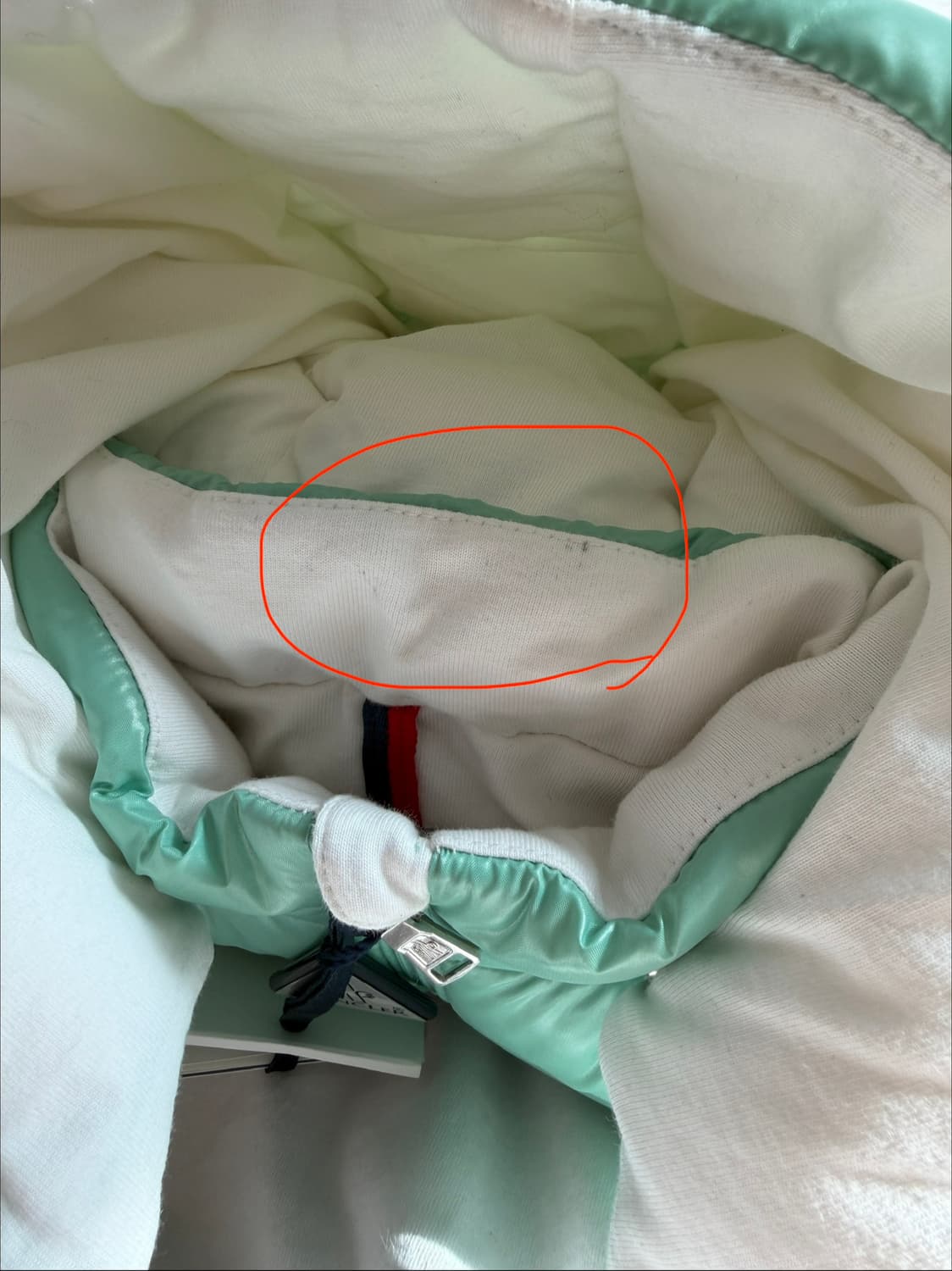 새상품 / 몽클레어 발야 민트 아동 패딩 / 3Y 상품이미지10