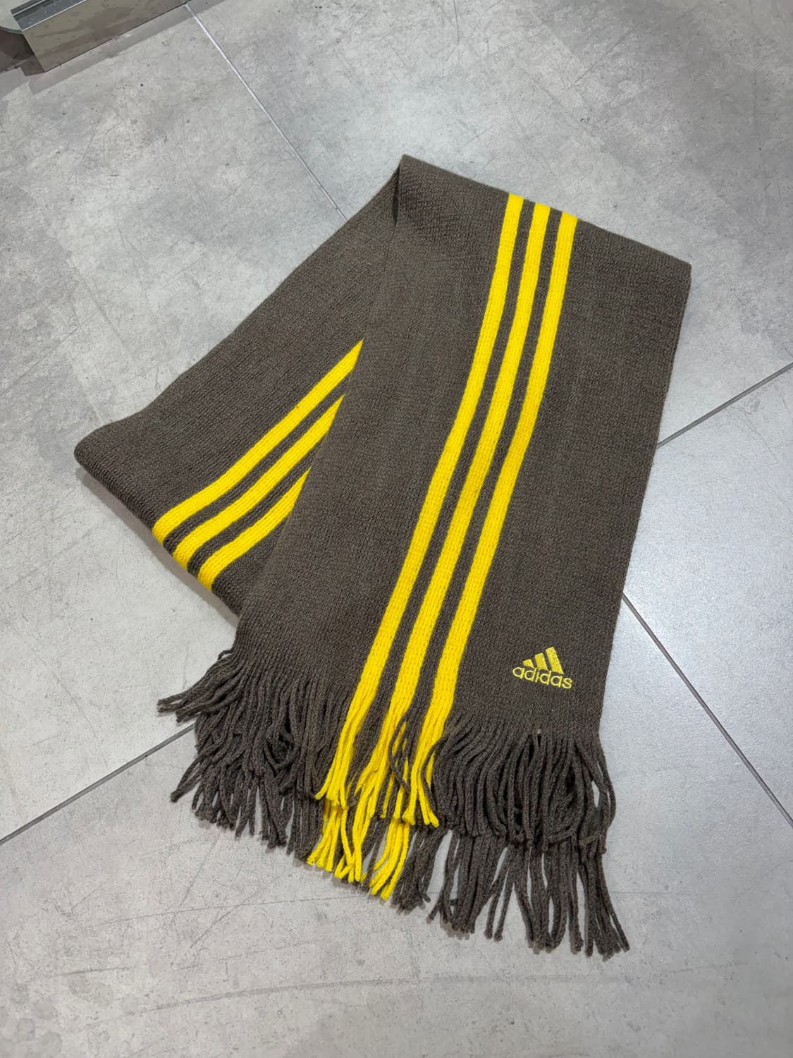 아디다스 초코 브라운 아크릴 머플러 상품이미지2