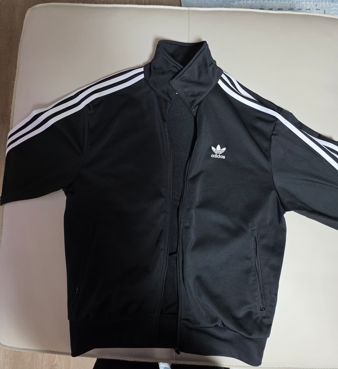 아디다스 오리지널 트랙탑 M 블랙 상품이미지1