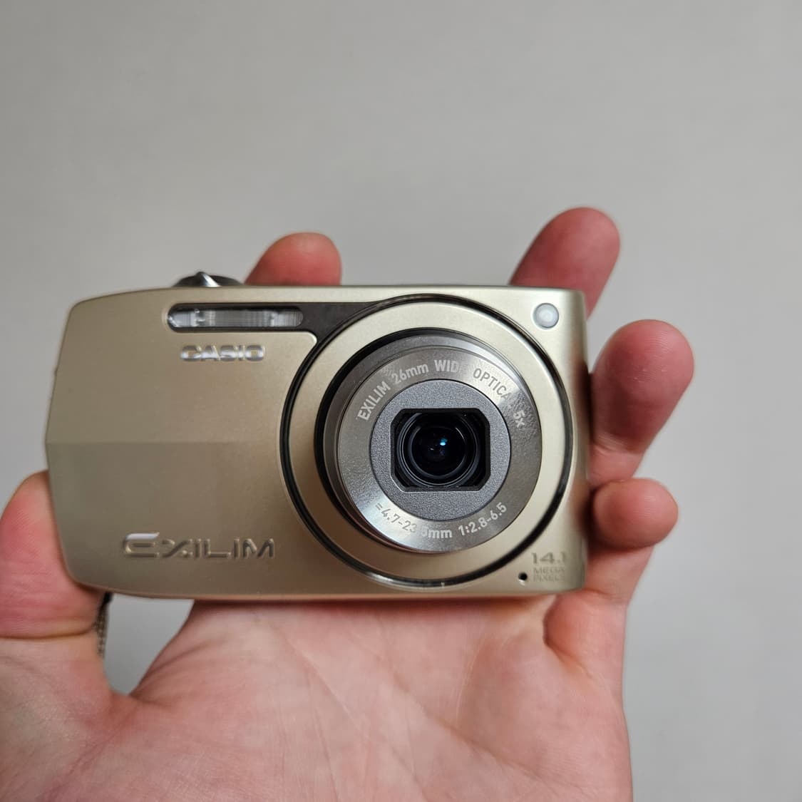 (아일릿 모카 디카) 카시오 엑슬림 EX-Z2300 골드 상품이미지2