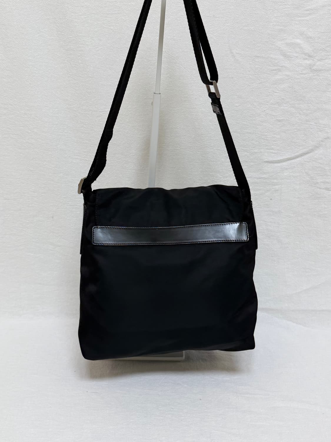 정품 프라다 포코노 나일론 메신저백 크로스백 숄더백 주우재백 상품이미지7