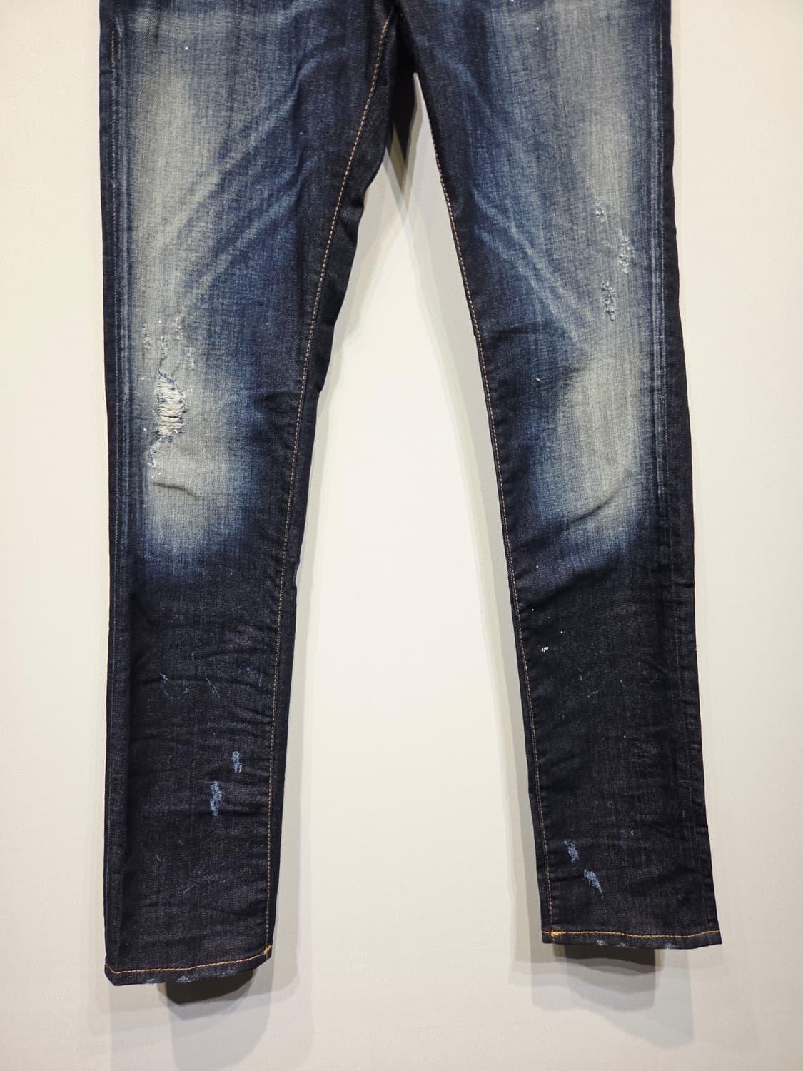 DSQUARED2 디스퀘어드2 페인트 워싱 슬림 진 상품이미지4