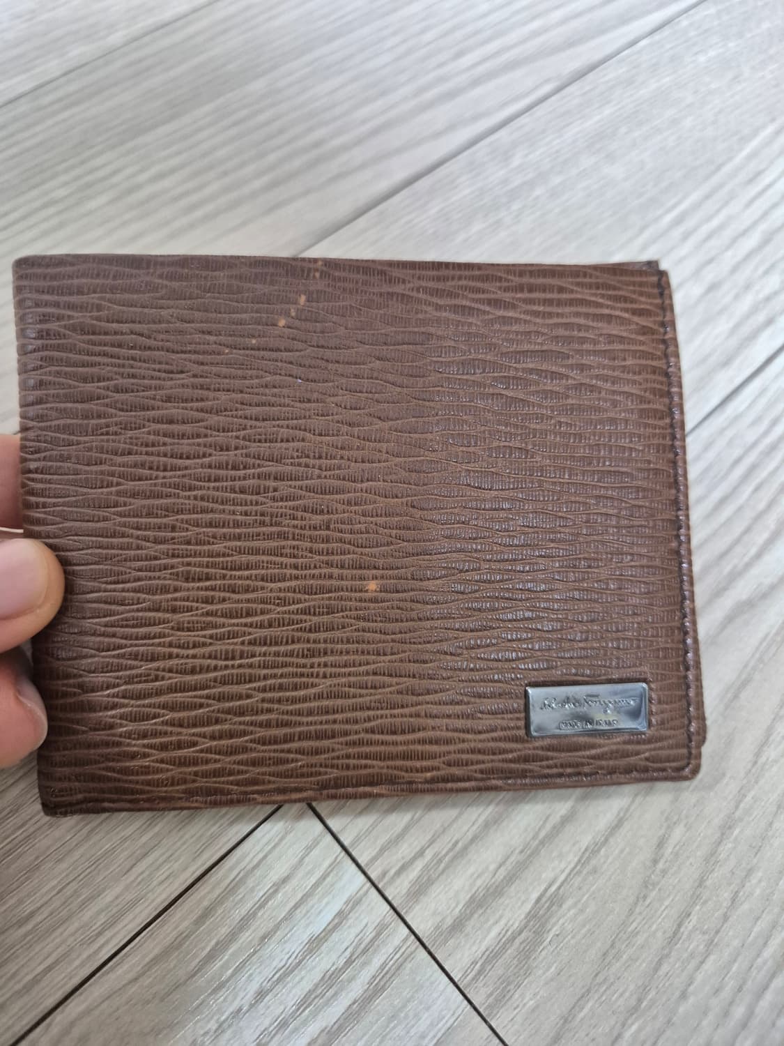 (정품) 페라가모 반지갑 리얼가죽 남성 이태리 상품이미지1