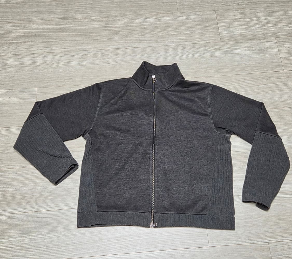 해칭룸 더블슬리브 트랙 가디건 카키 4(L) 상품이미지2