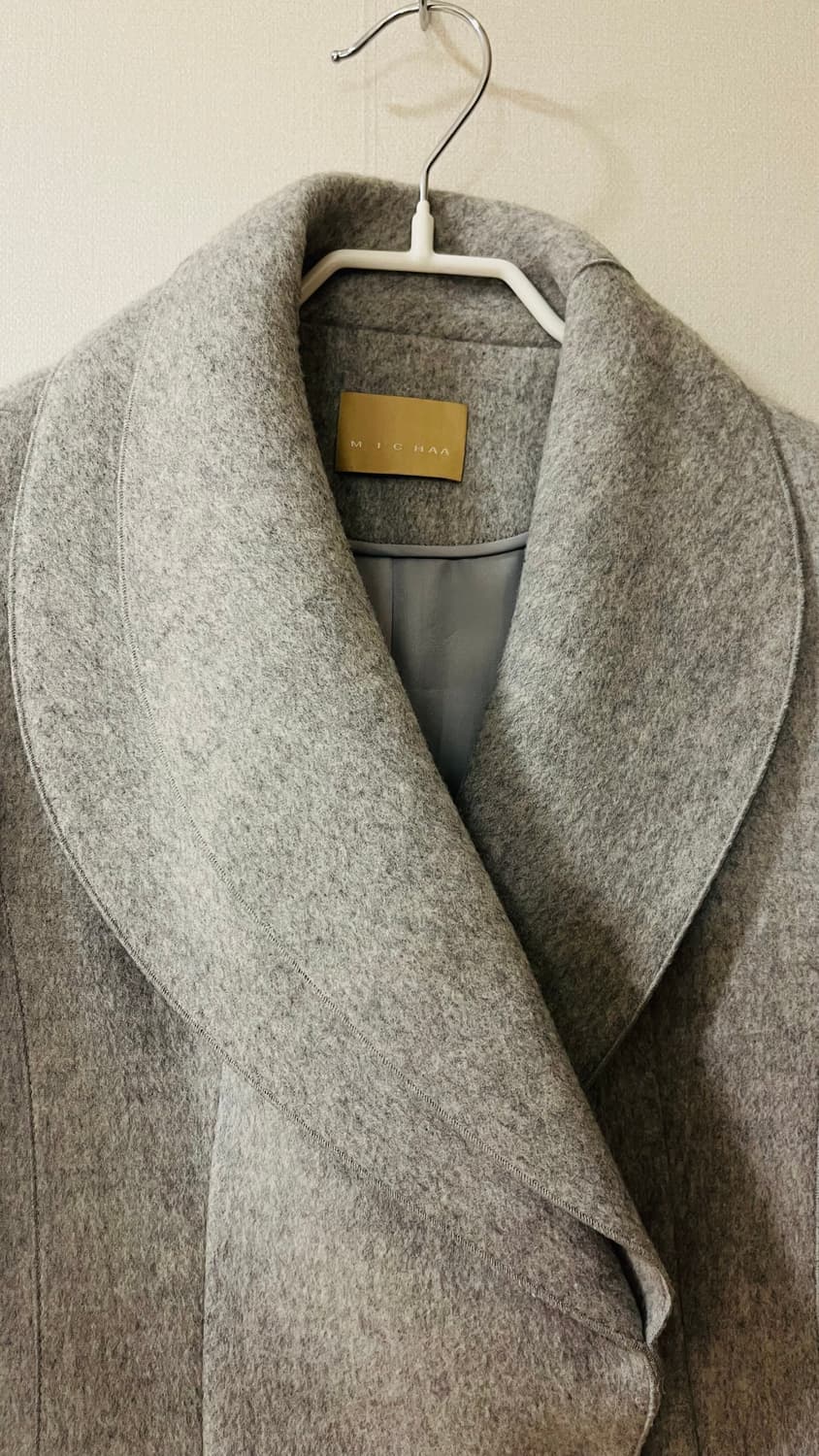 미샤 MICHAA 울 그레이 페미닌 코트 55. 정가 170만원대. 실착 상품이미지4