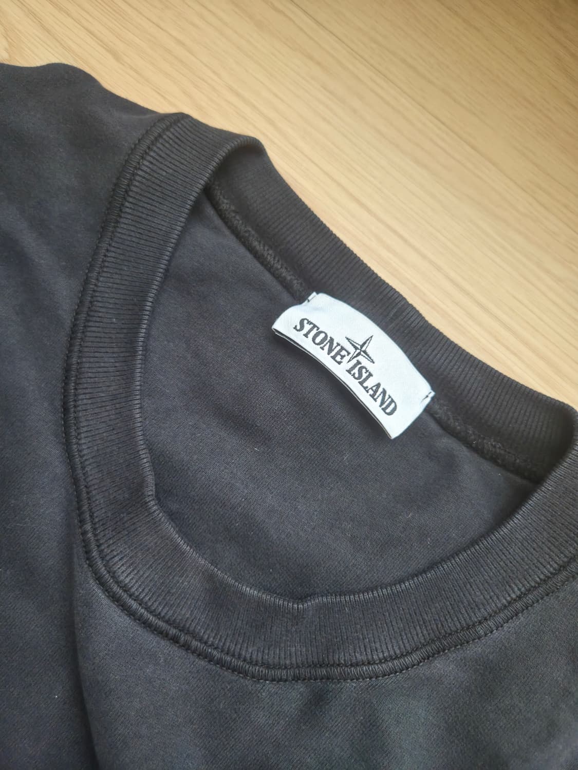 스톤아일랜드 맨투맨 블랙 3XL 상품이미지2