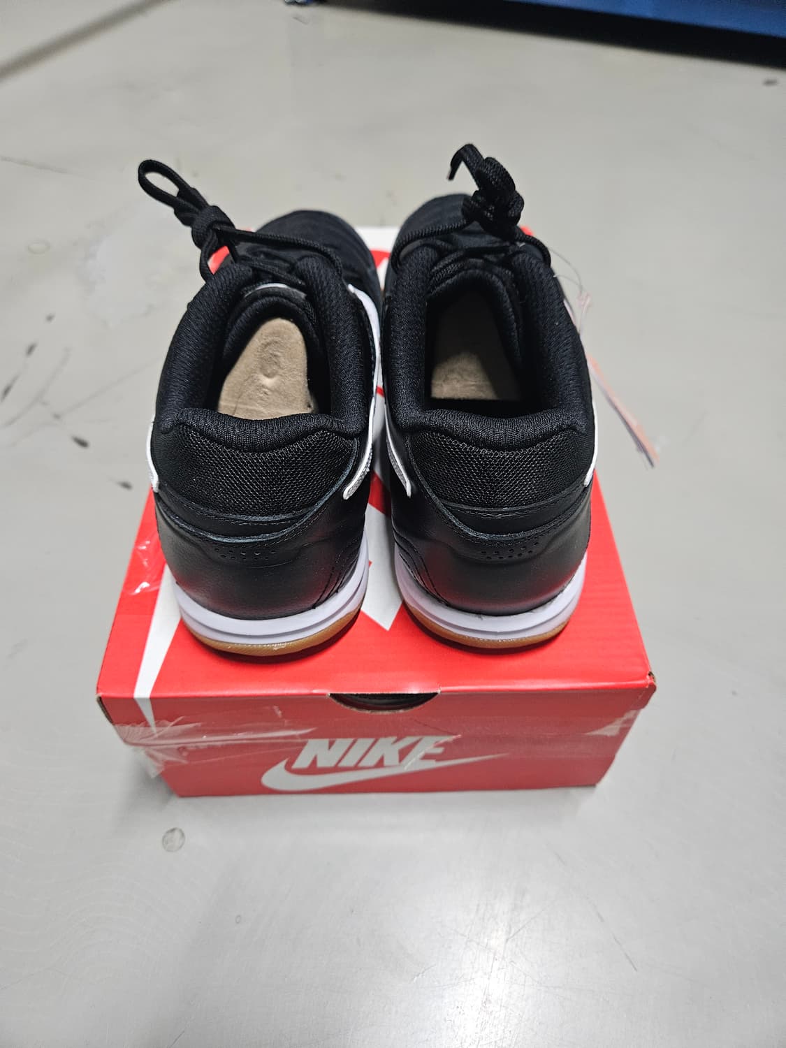 나이키가토 M - 블랙:검 라이트 브라운:화이트 / HQ6019-001 상품이미지4