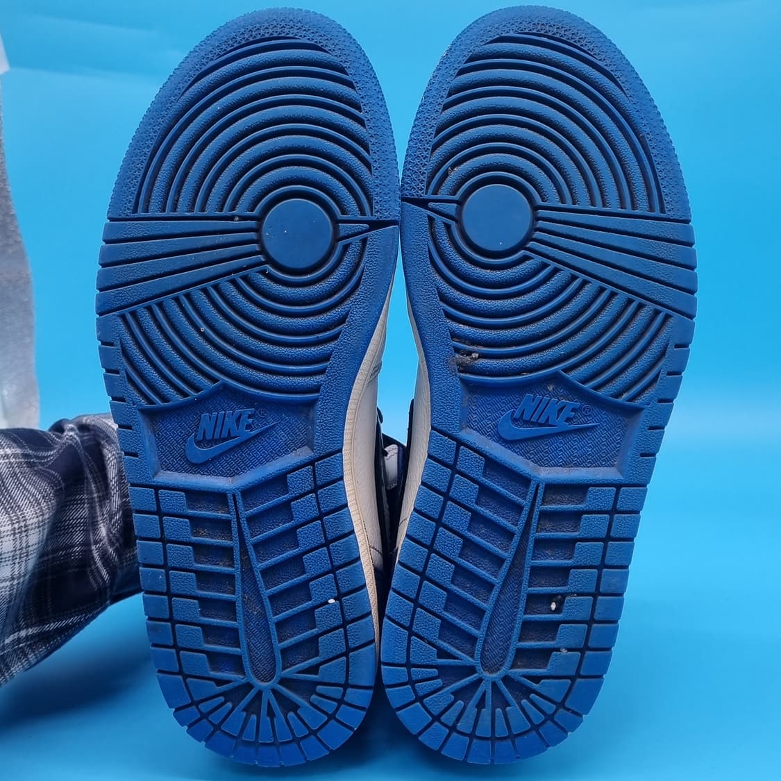 h 나이키 에어조던1 레트로 여성 하이탑 235 상품이미지3