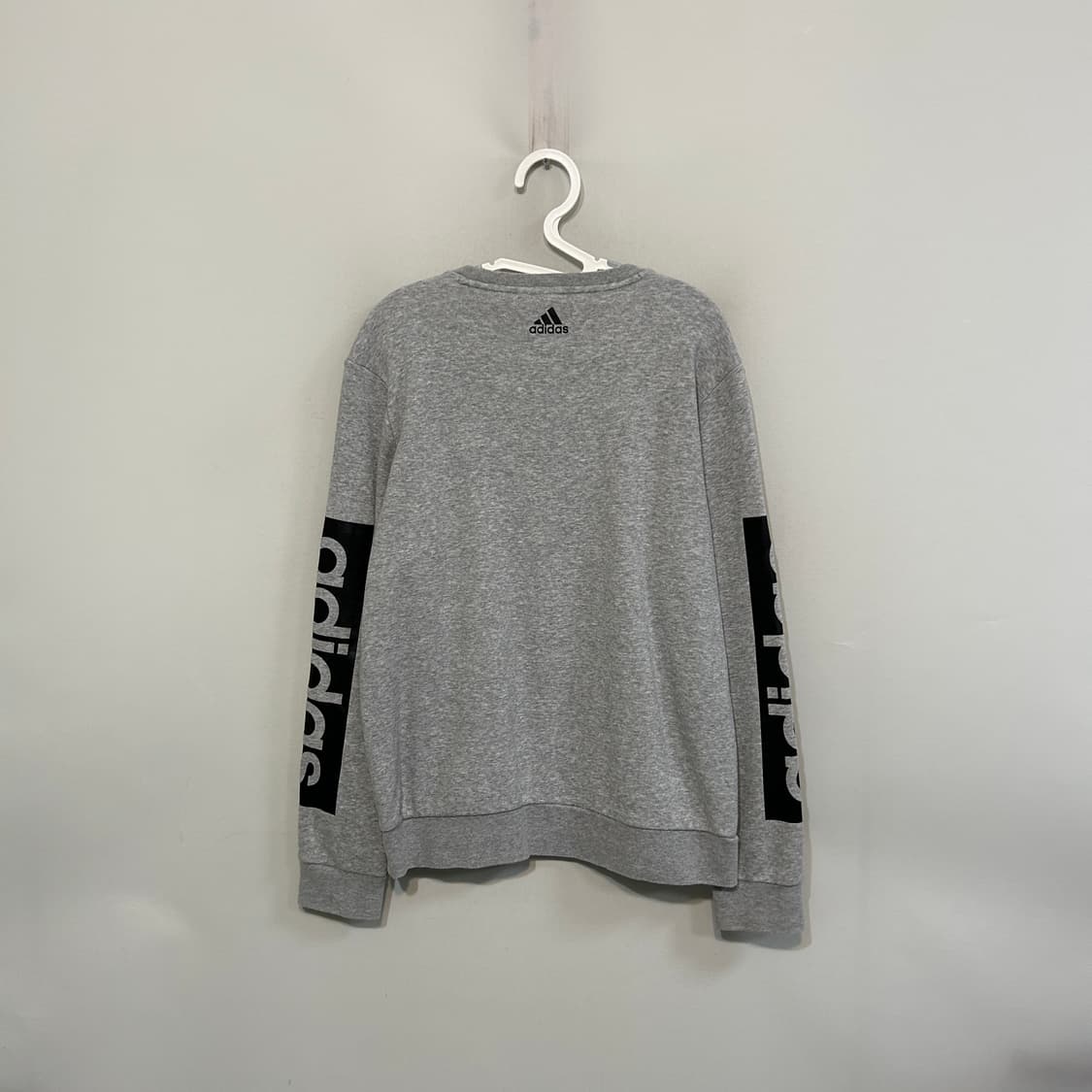 아디다스 올드스쿨 맨투맨 105 상품이미지3