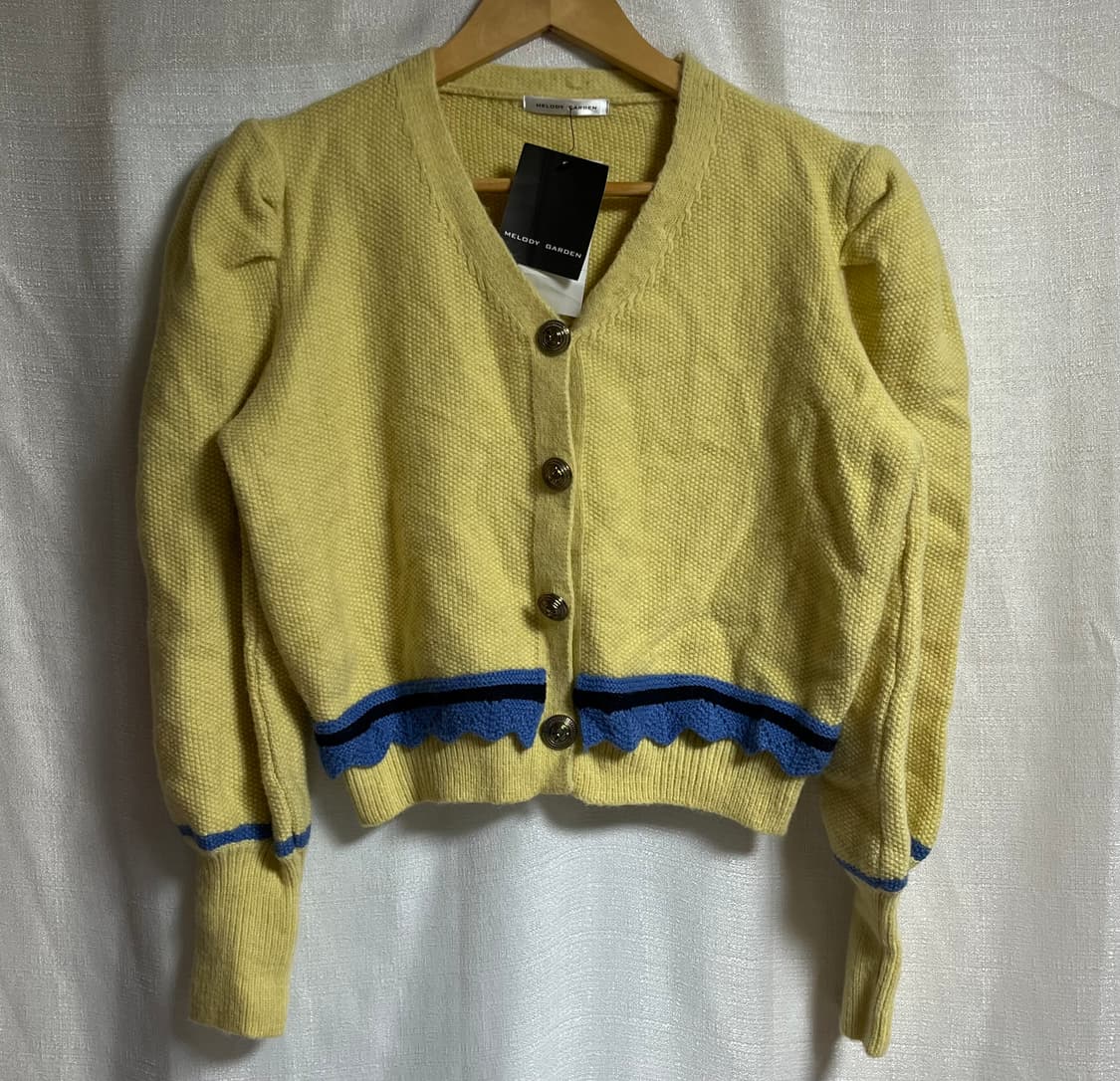 새상품 멜로디가든 공주핏 크롭 니트 가디건 90 상품이미지1