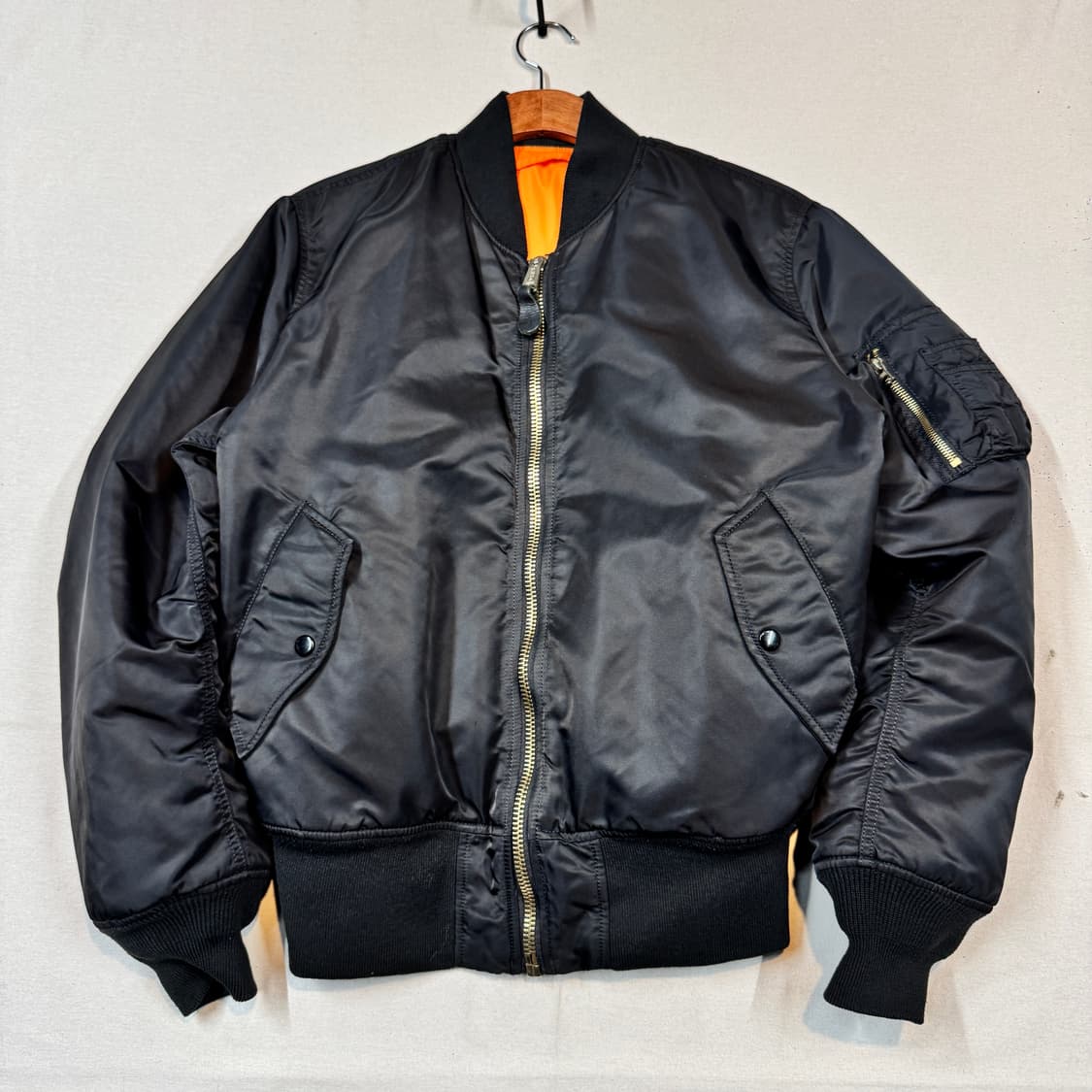 M) 알파인더스트리 MA-1 마원 항공점퍼 블랙 레귤러핏 상품이미지1