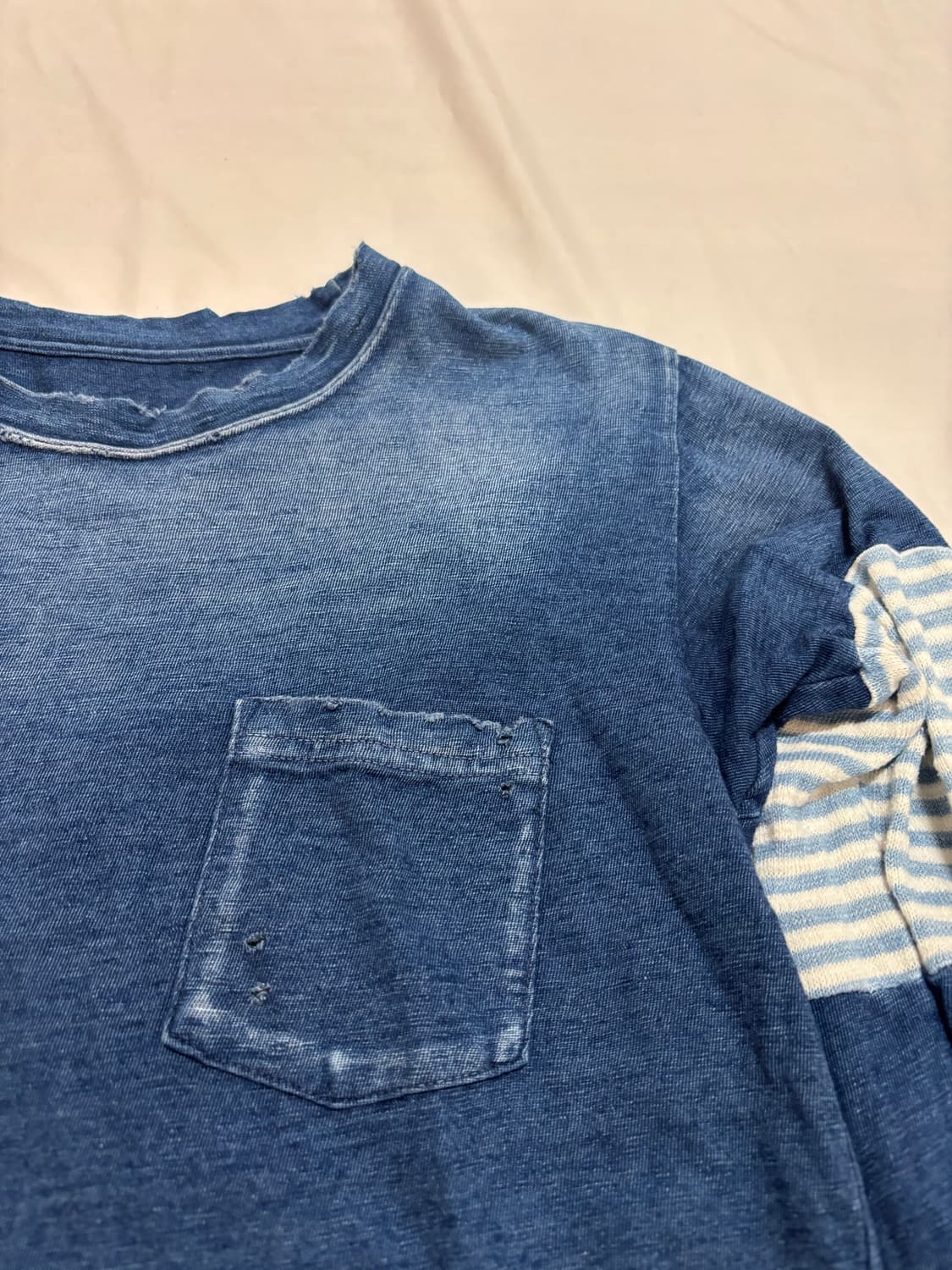 캐피탈 긴팔 티 상품이미지2