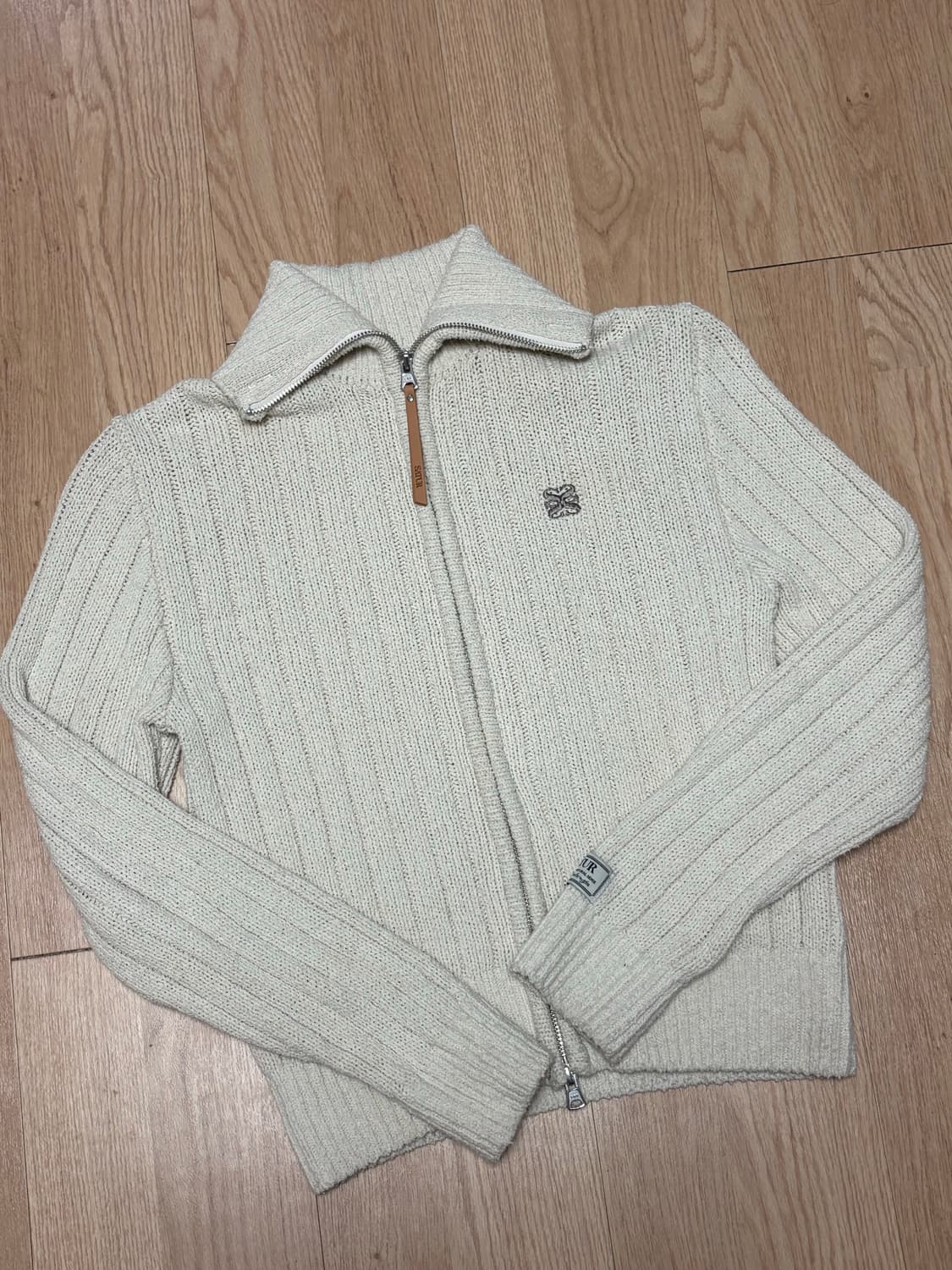 세터 파로 부클 니트 집업 가디건 - 크림 아이보리 상품이미지2