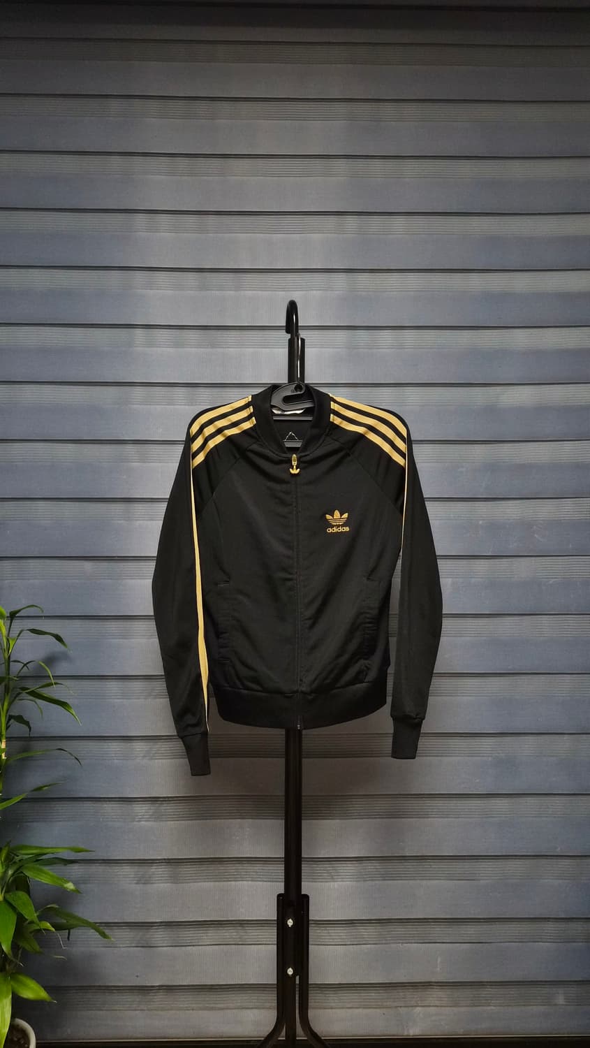 (희귀템)아디다스 검금 파이어버드 트랙탑 져지xs~s 상품이미지1