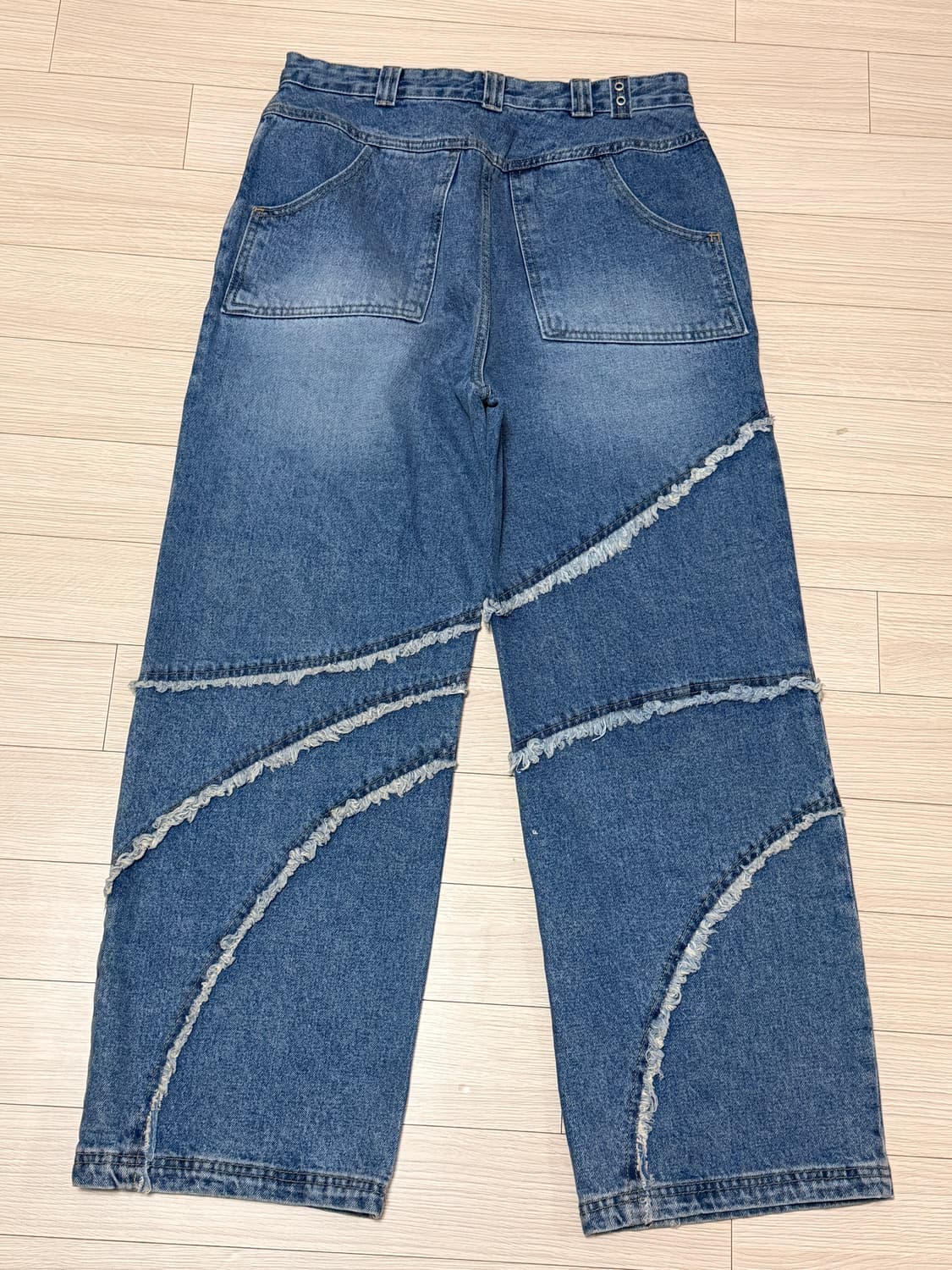 더콜디스모먼트 바지 M(사용감 없음★) 상품이미지4