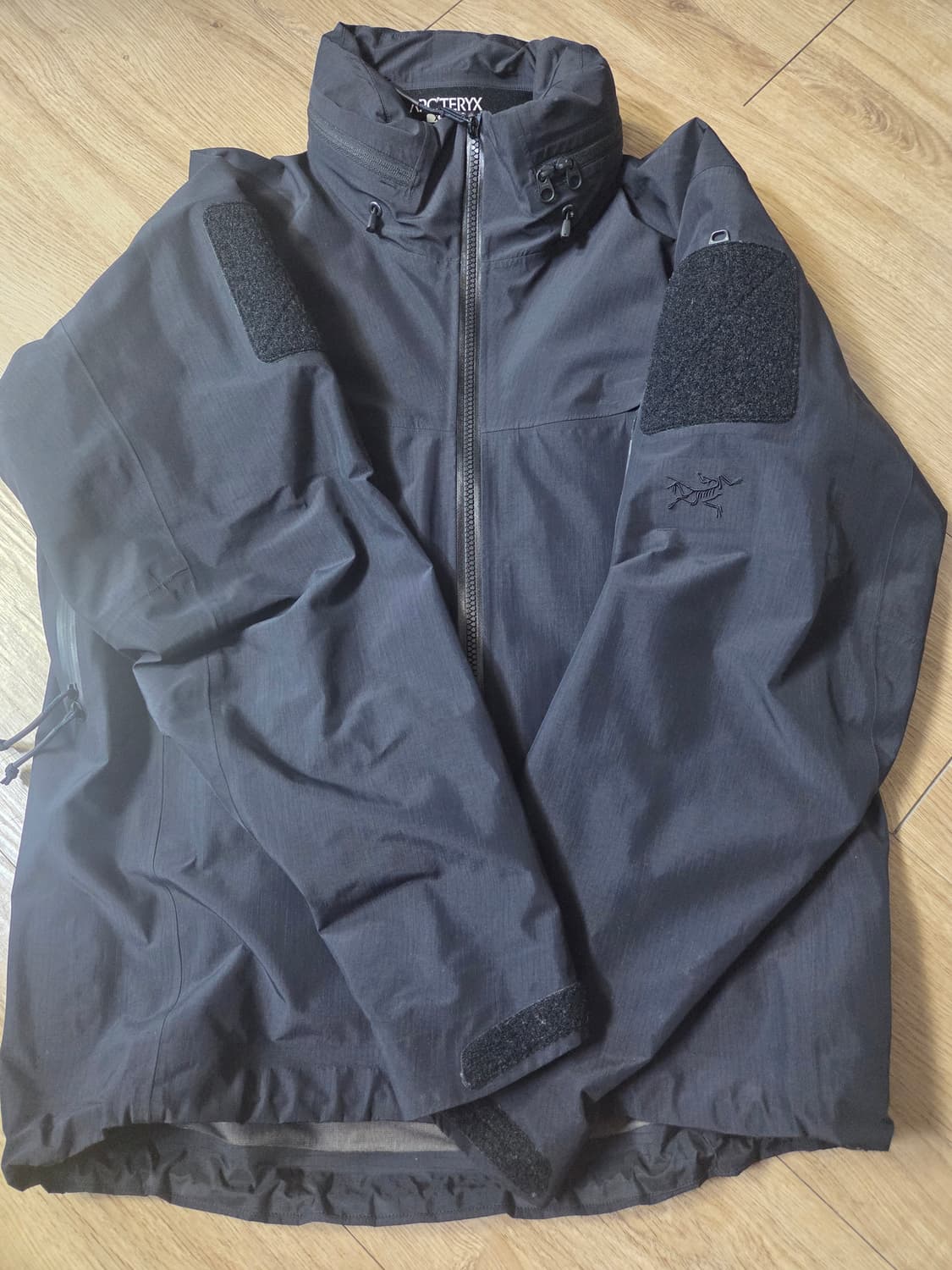 아크테릭스 리프 알파 자켓 젠2 블랙 상품이미지1