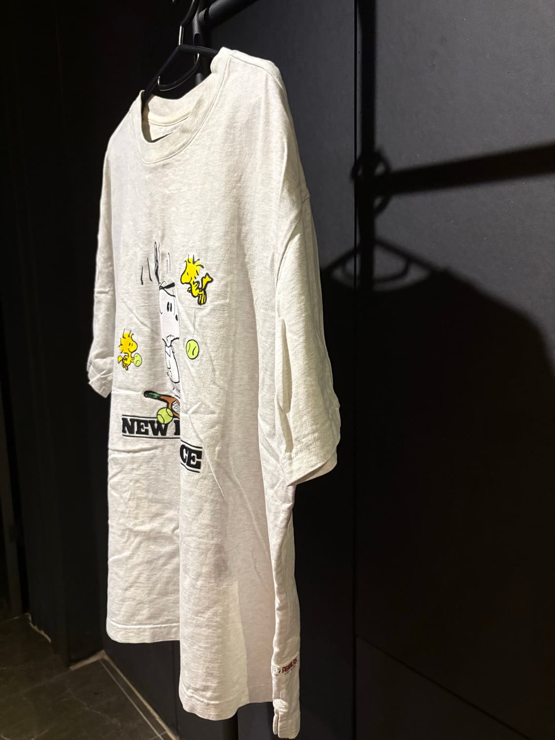 [중고]뉴발란스X스누피 남성반팔(XL) 상품이미지2