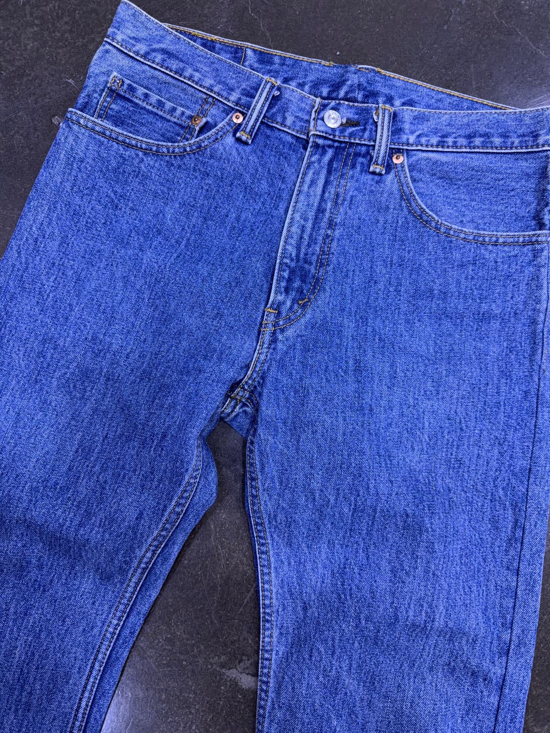 리바이스 505 레귤러 스트레이트핏 스톤워싱 데님팬츠 33 상품이미지3