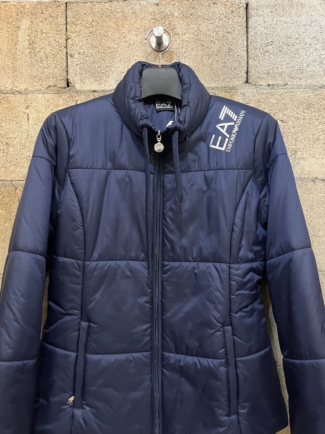 엠포리오 아르마니 EA7 푸퍼 자켓 상품이미지2