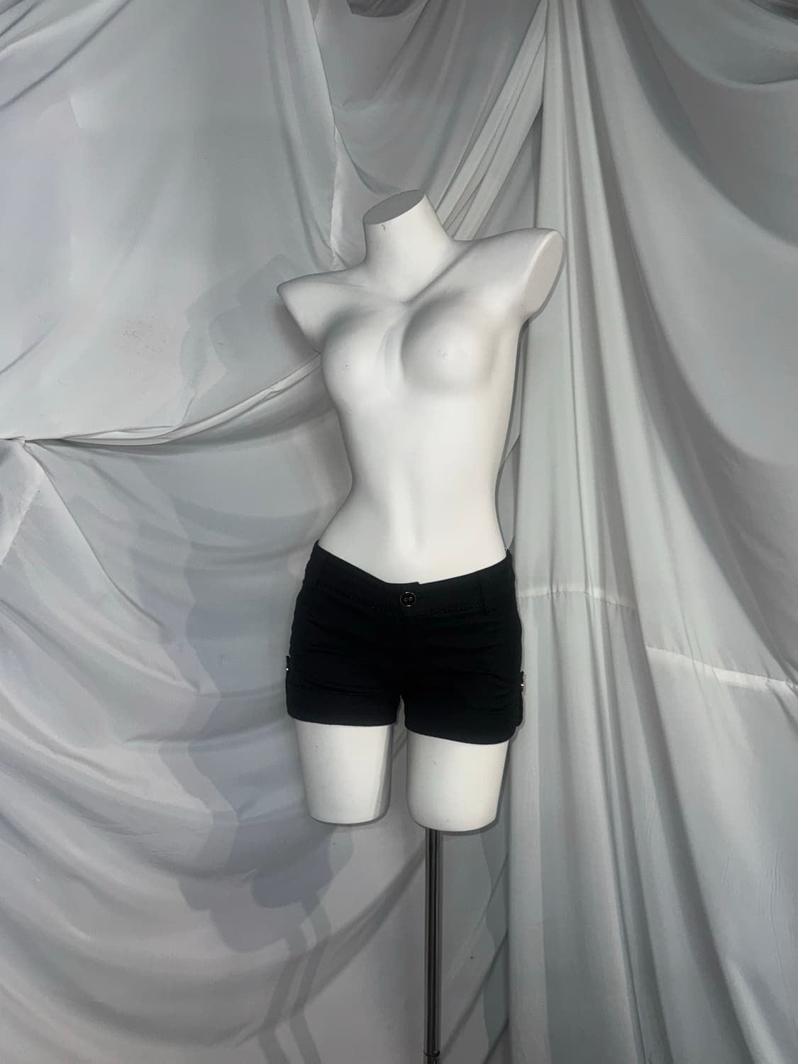 세실맥비 데일리 블랙 골드 시부야 갸루 코디세트  상품이미지2