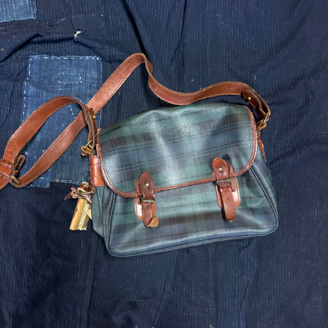 폴로 랄프로렌 블랙와치 메신저백 상품이미지1