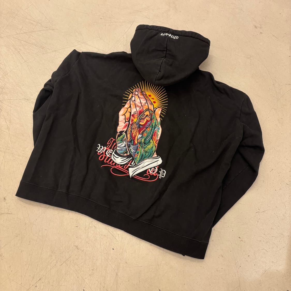 윅스눕 자수 빅로고 후드티 상품이미지3