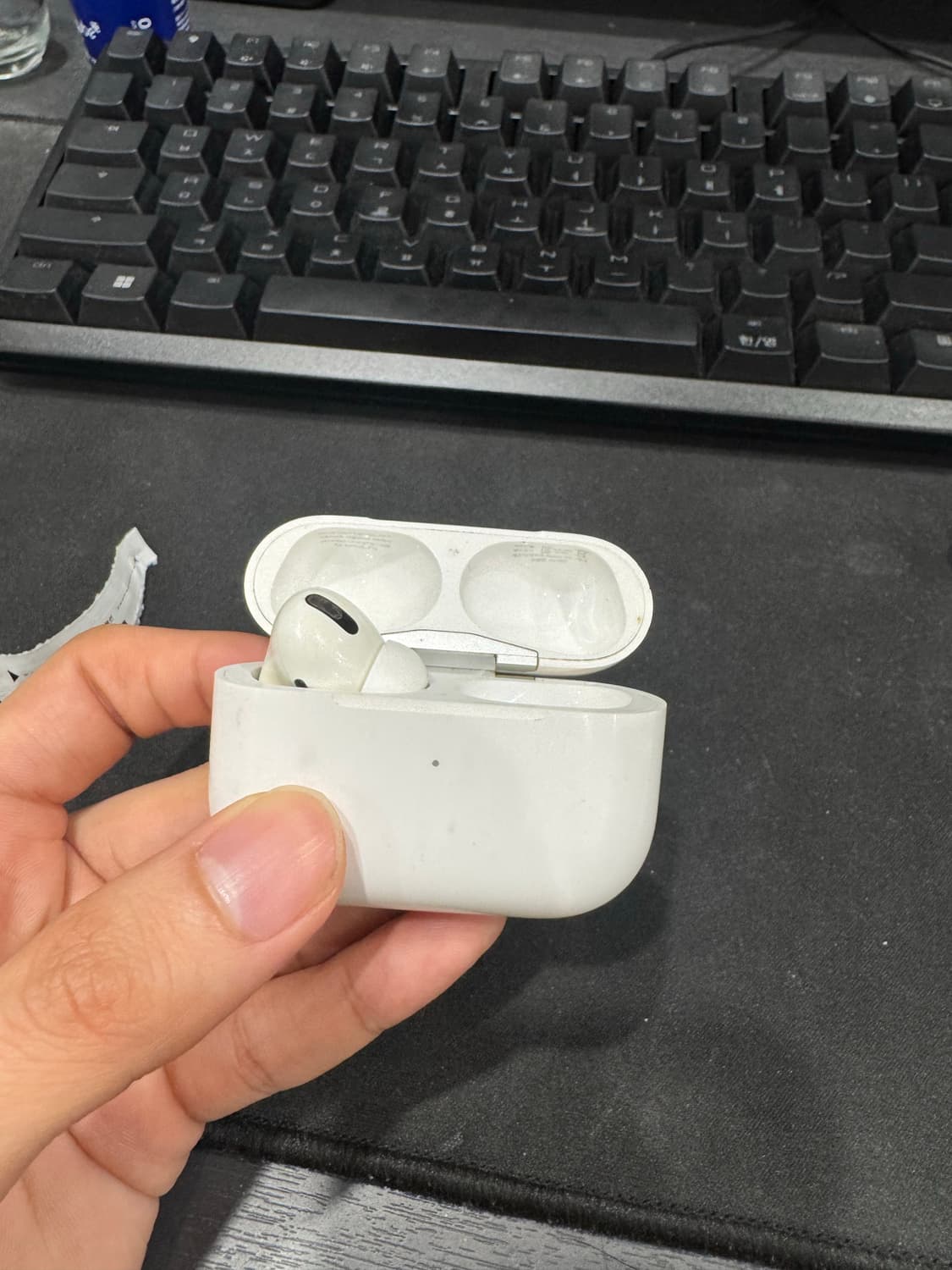 애플 에어팟 프로 1세대  상품이미지1