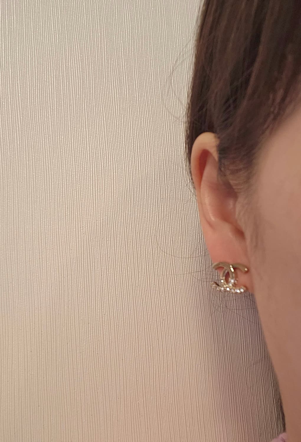 샤넬 언발 큐빅 CC로고 귀걸이 샴페인골드 업사이클링 상품이미지8