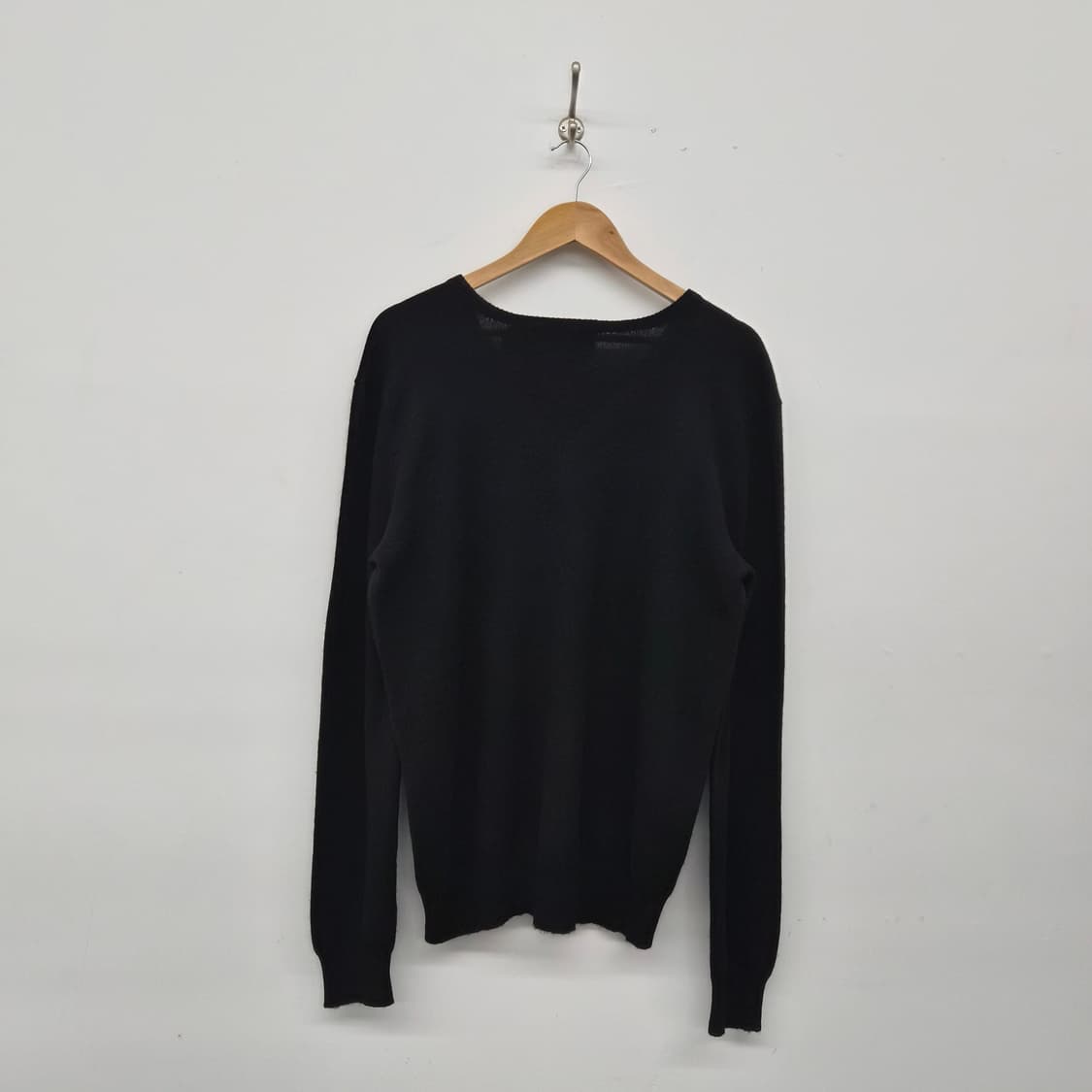 폴로 랄프로렌 블랙 V넥 니트 남성 M 상품이미지5