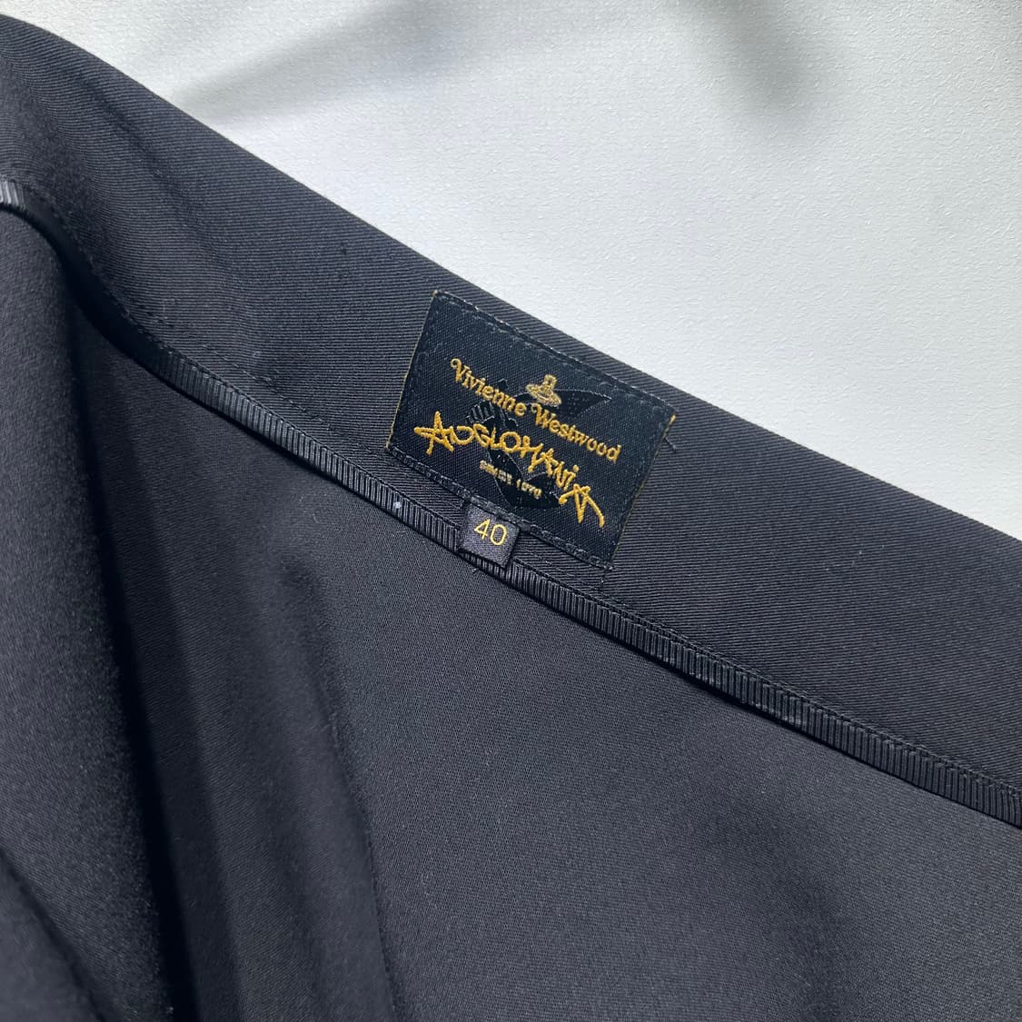 비비안웨스트 우드 스커트 판매합니다 상품이미지4