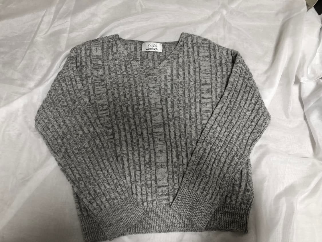 데일리 그레이 니트 상품이미지1