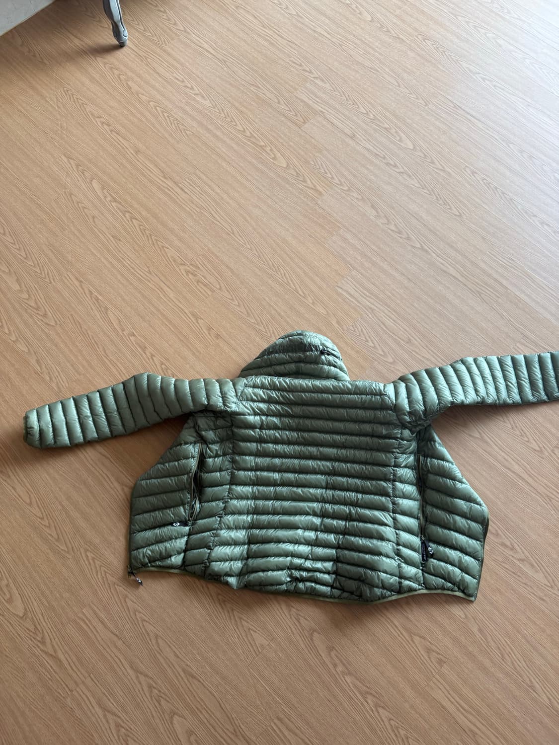 큐물러스 인버스 자켓 그린 상품이미지2