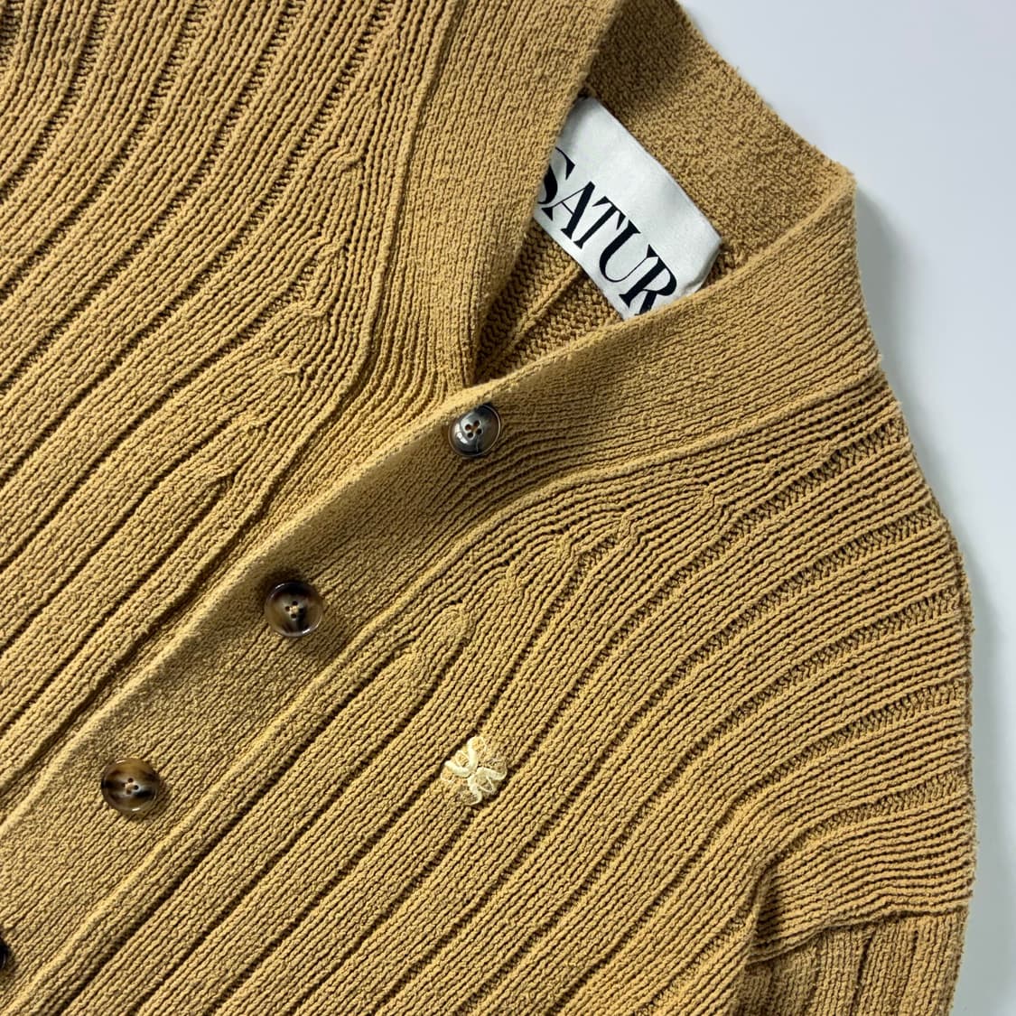 Satur  세터 파로 부클 카멜 베이지 니트 가디건  상품이미지3