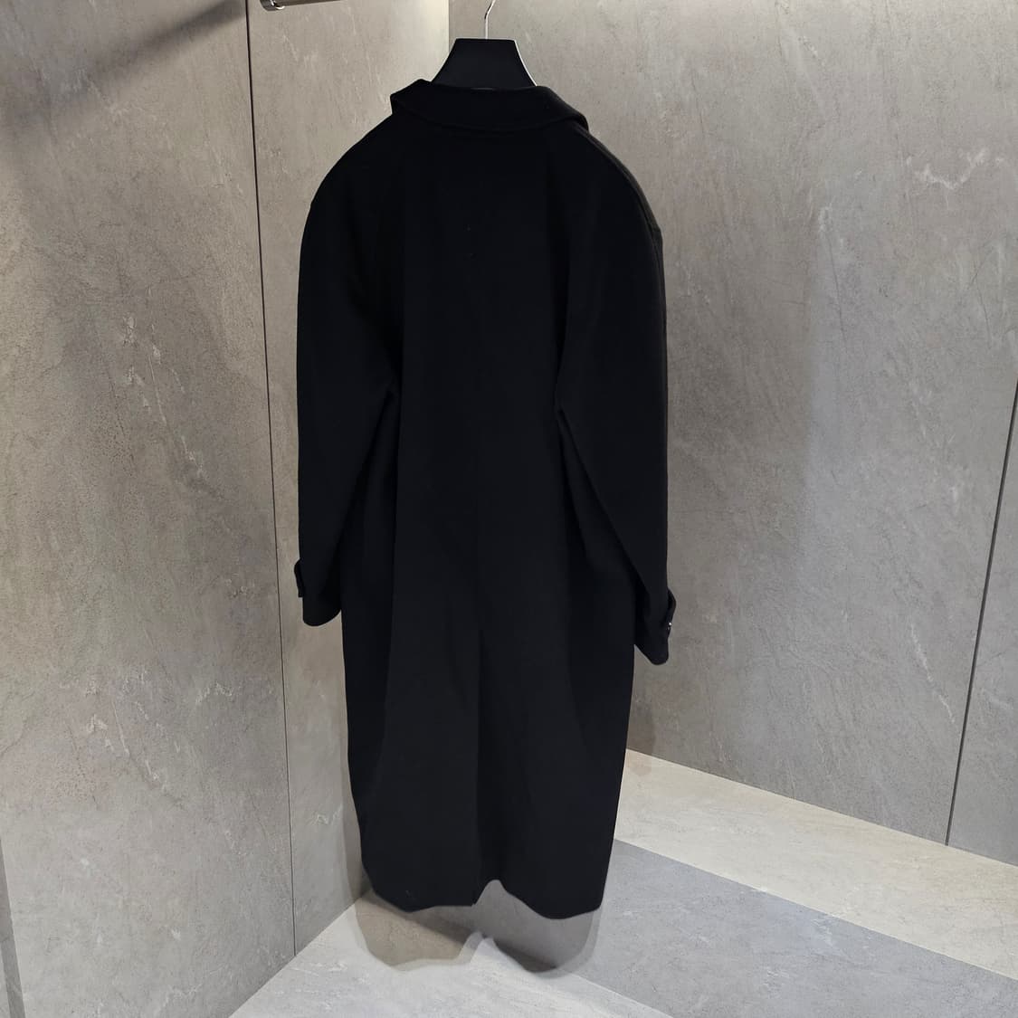 셀린느 25F/W 울 클로스 맥 신상 코트 상품이미지3