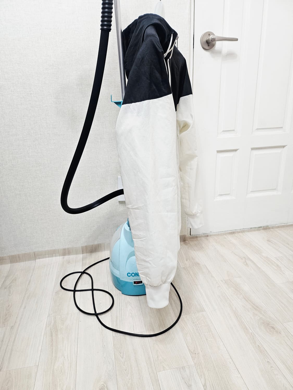 (95~100)M ☆초대장급☆ 나이키 윈드러너 [블랙화이트] 바람막이 상품이미지6