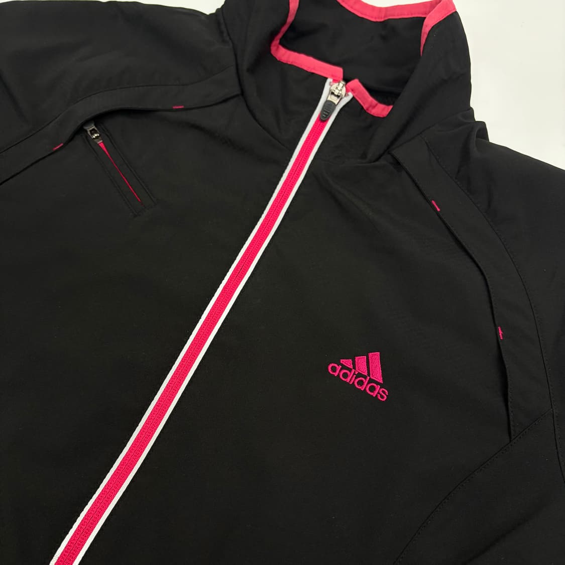 아디다스 블랙 핑크 라인 자켓 상품이미지3
