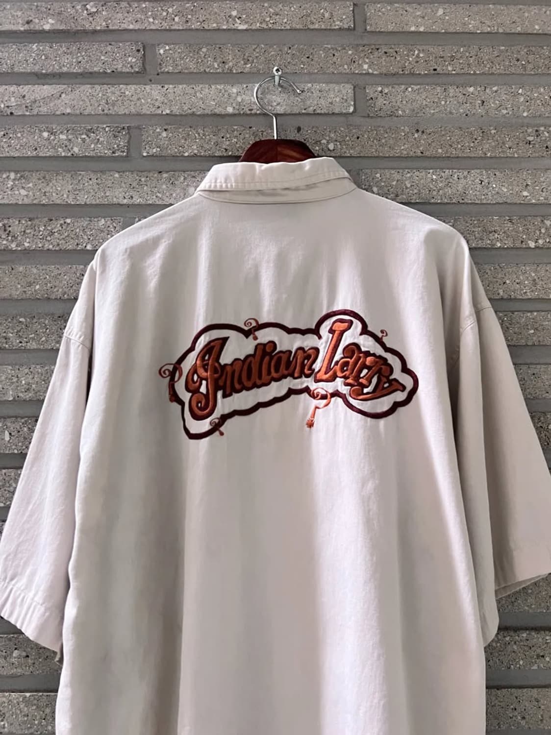 [2XL]USA 빈티지 Indian Larry 스펠아웃 자수 워크 셔츠 상품이미지1