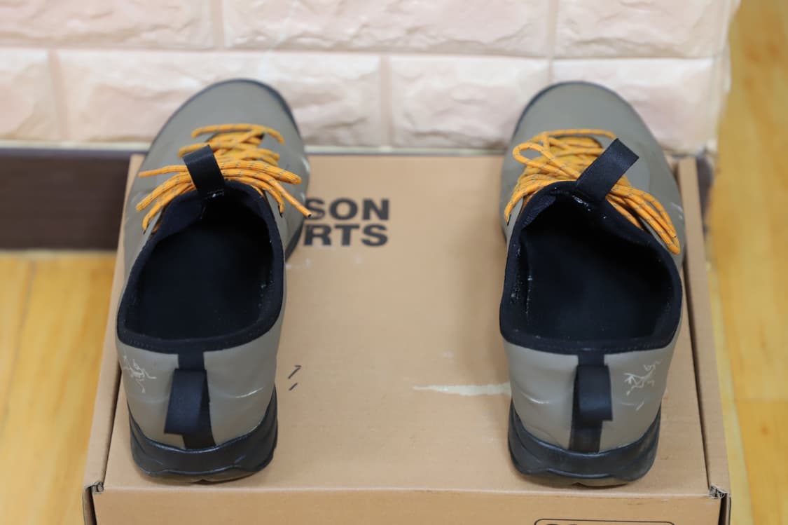 Arc'teryx Aclux SL Approach 슈즈 - 넬슨 정품 상품이미지2