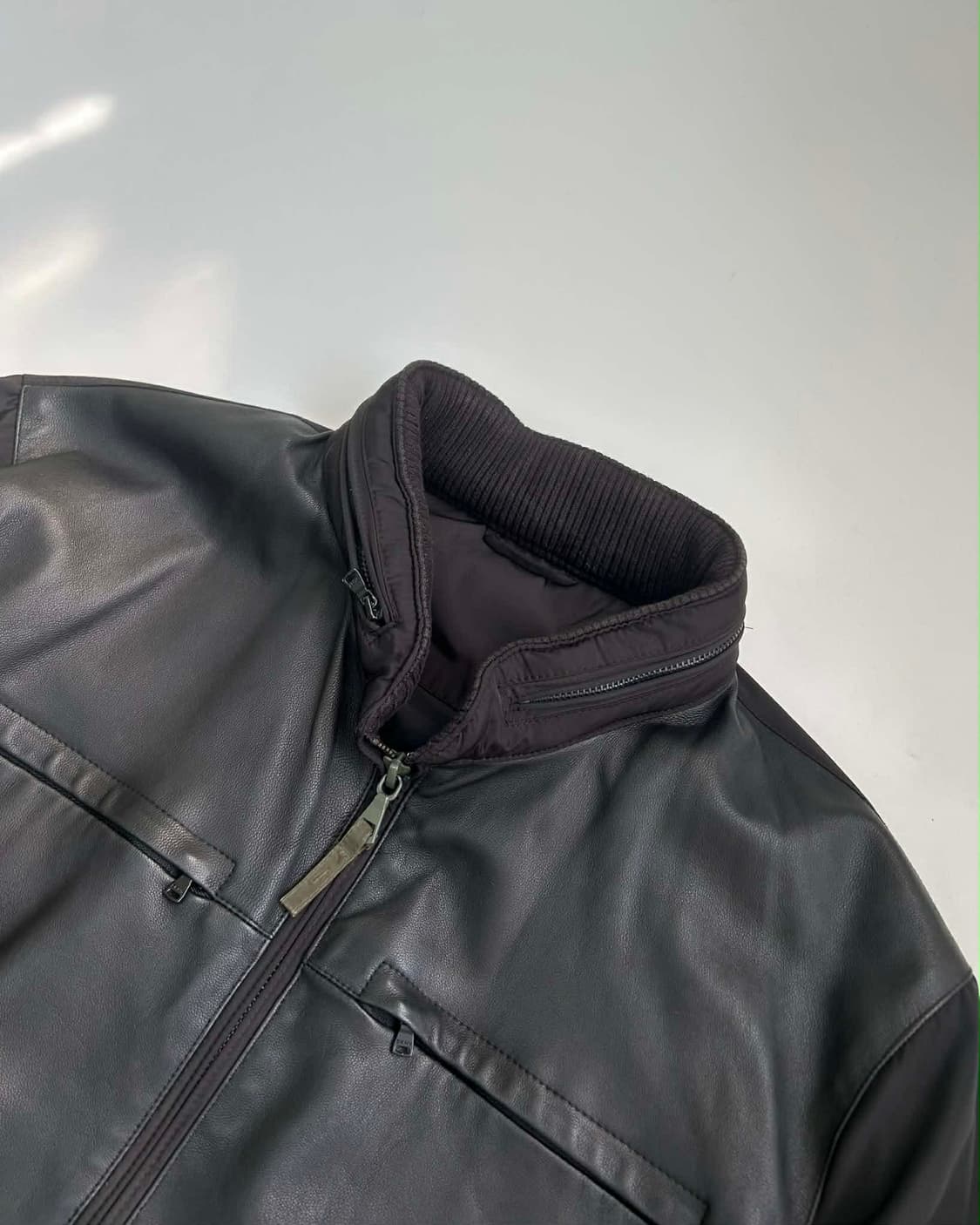 [L] DKNY 디케이앤와이 양가죽 나일론 하이브리드 집업 자켓 상품이미지5