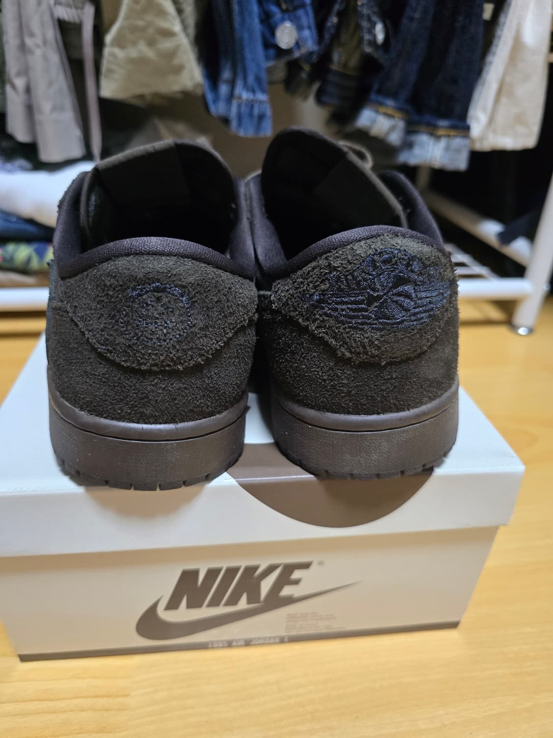 조던 트레비스스캇 벨벳 브라운 270 상품이미지3