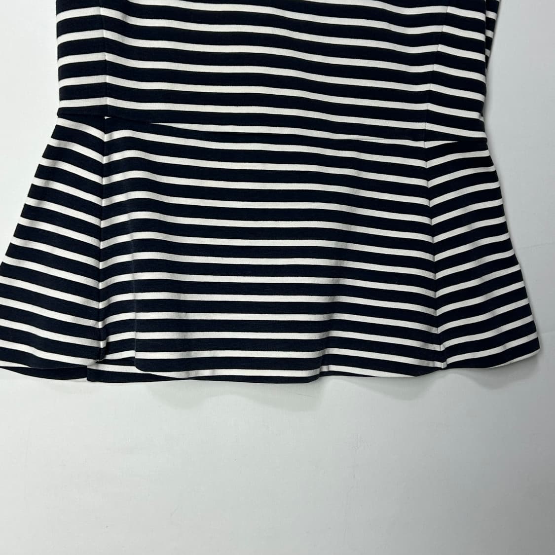 [theory] 띠어리 스트라이프 반팔티셔츠 상품이미지4