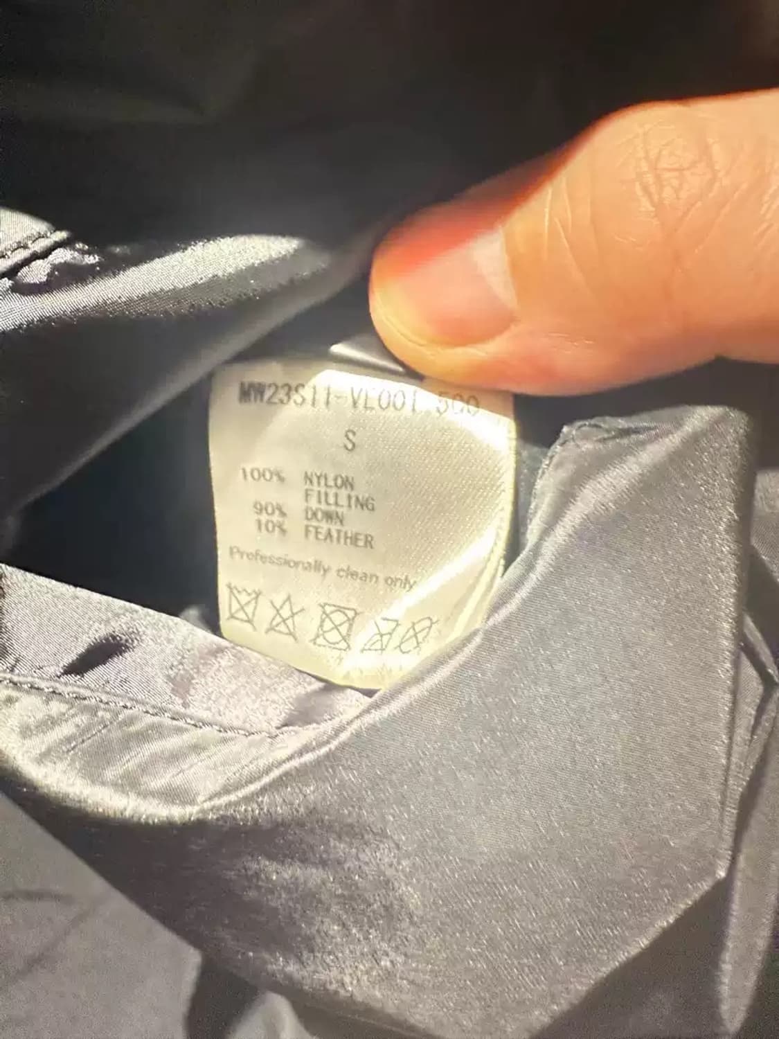 매장가500 판매가250 정품 마스터마인드 월드 페더 조끼 패딩S사이즈 상품이미지3