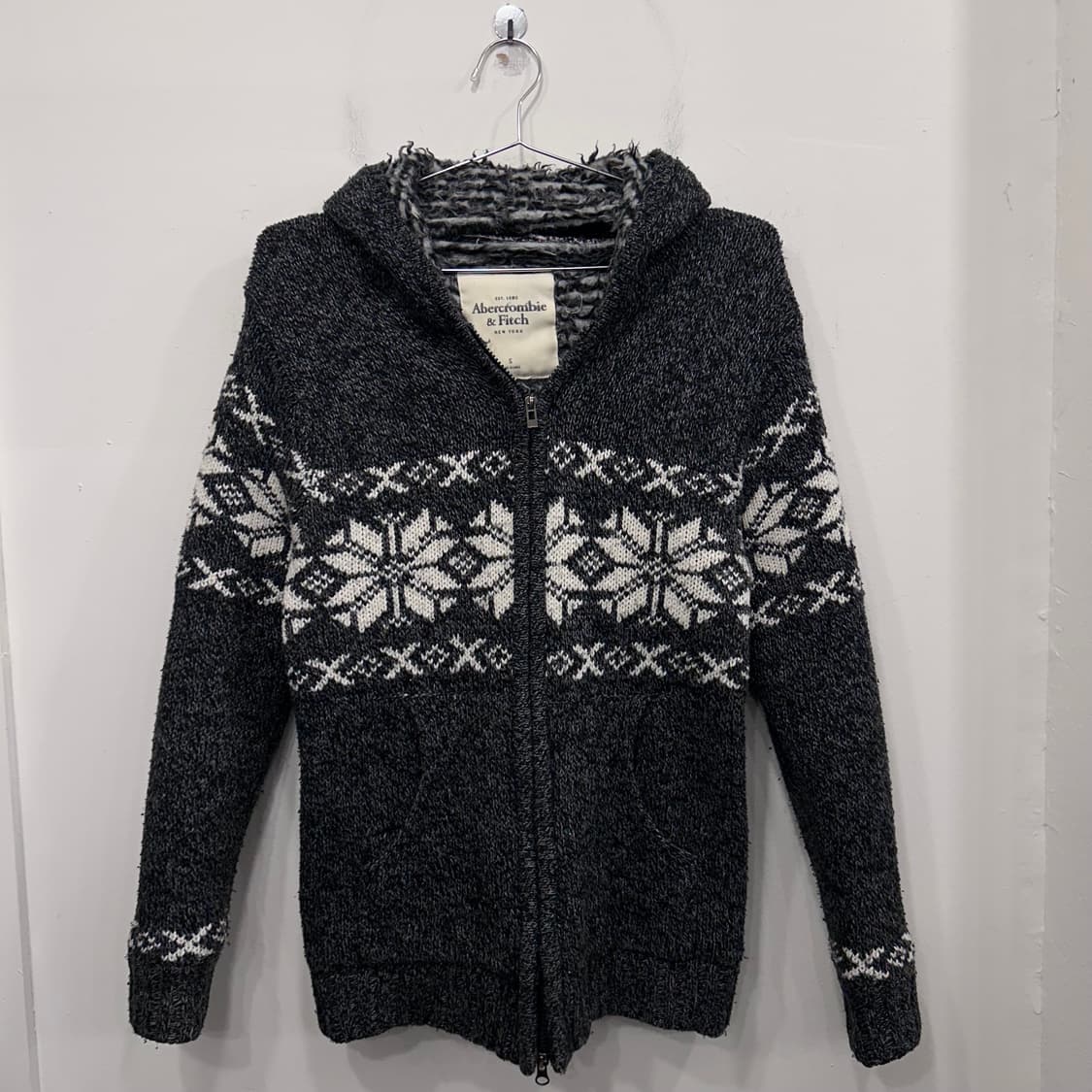 아베크롬비 앤 피치 노르딕패턴 니트 후드집업 상품이미지2